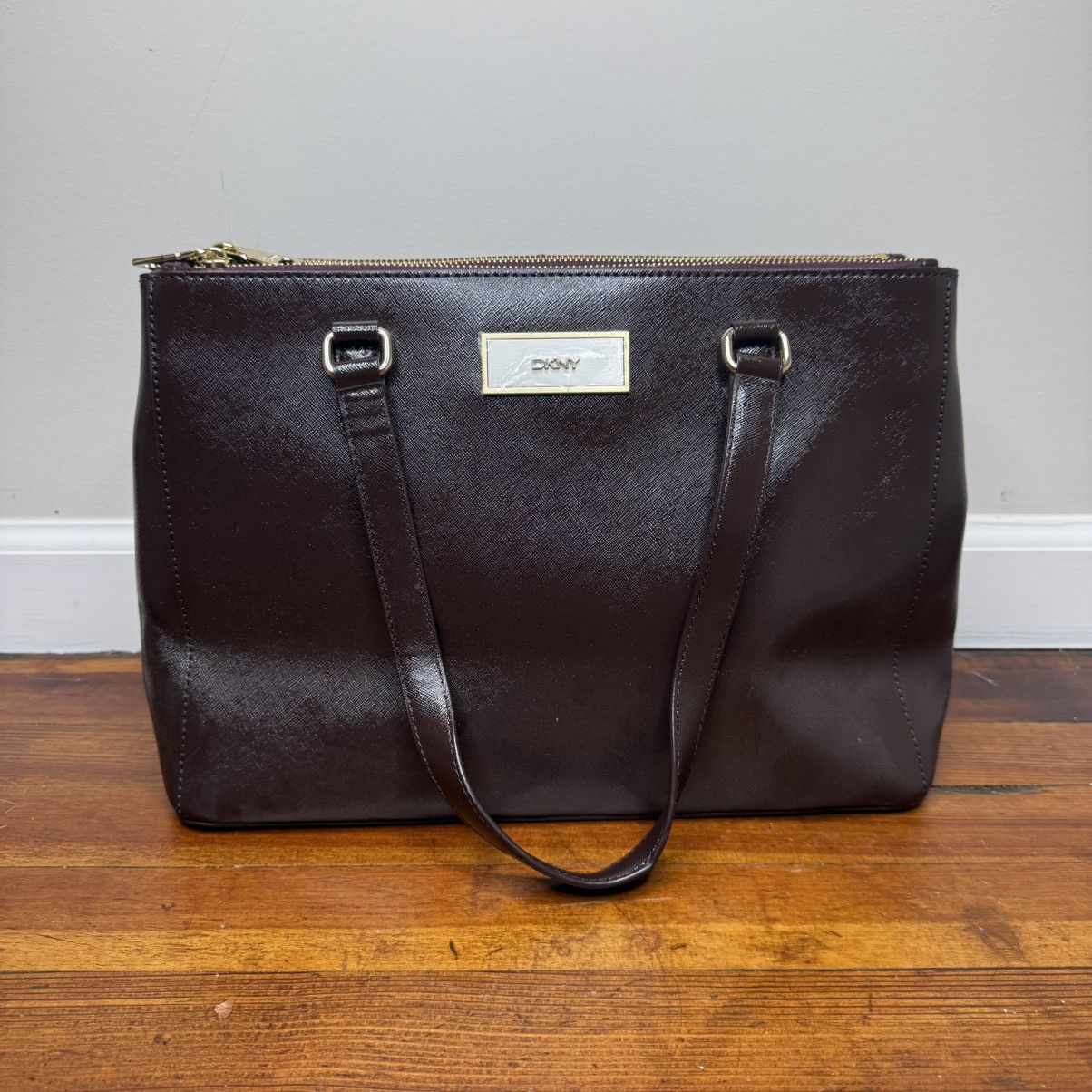 DKNY DKNY Dark Brown Leather Tote with Gold Plate Size ONE SIZE - 1 Thumbnail