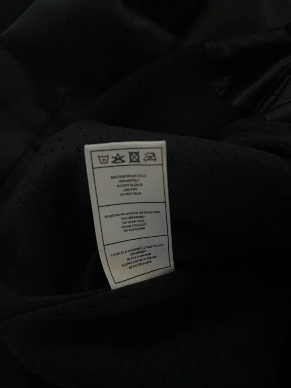 Kith × Mitchell & Ness Mitchell & Ness x KITH Classic SATIN bomber jacket size SMAL Size US S / EU 44-46 / 1 - 6 Thumbnail