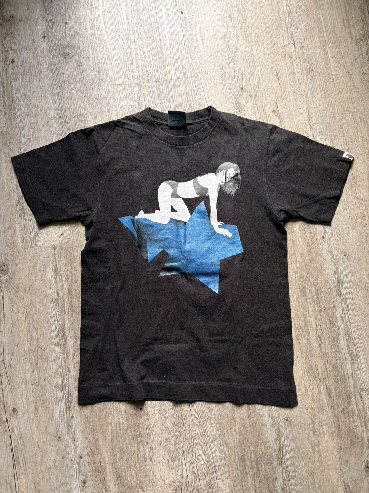 Bape 2002 Bape Star Girl Print Tee Size US S / EU 44-46 / 1 - 1 Thumbnail