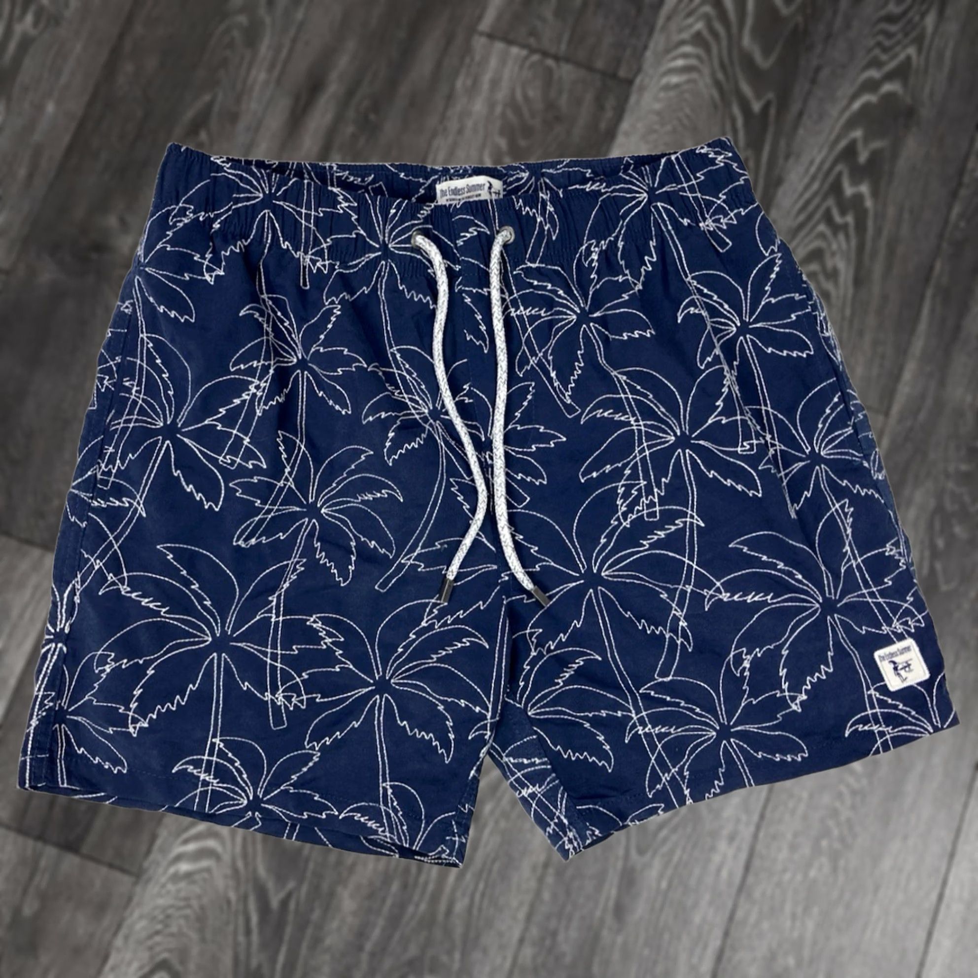 Vintage VINTAGE The Endless Summer Embroidered Volley Swim Board Shorts Men Small Blue Size US 29 - 1 Thumbnail