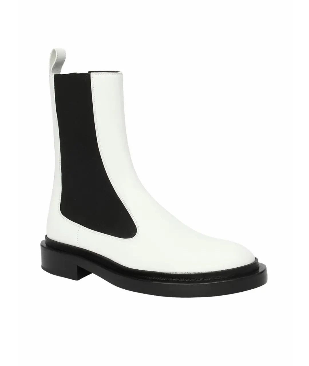 o1y1025 Ankle Boots in White/Black