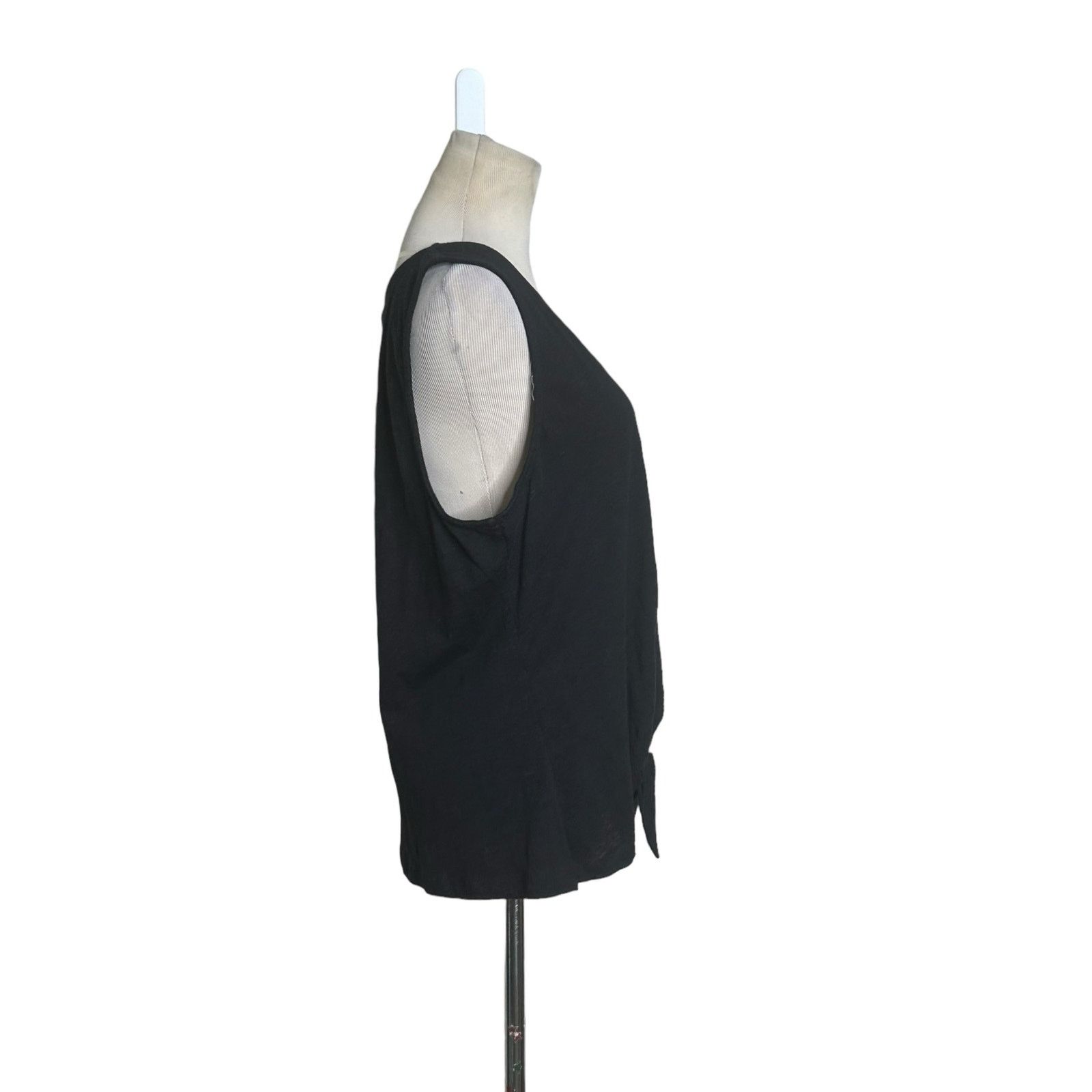 Sanctuary Sanctuary Black Buttoned Sleeveless Knit Top Size XL Size XL / US 12-14 / IT 48-50 - 8 Thumbnail