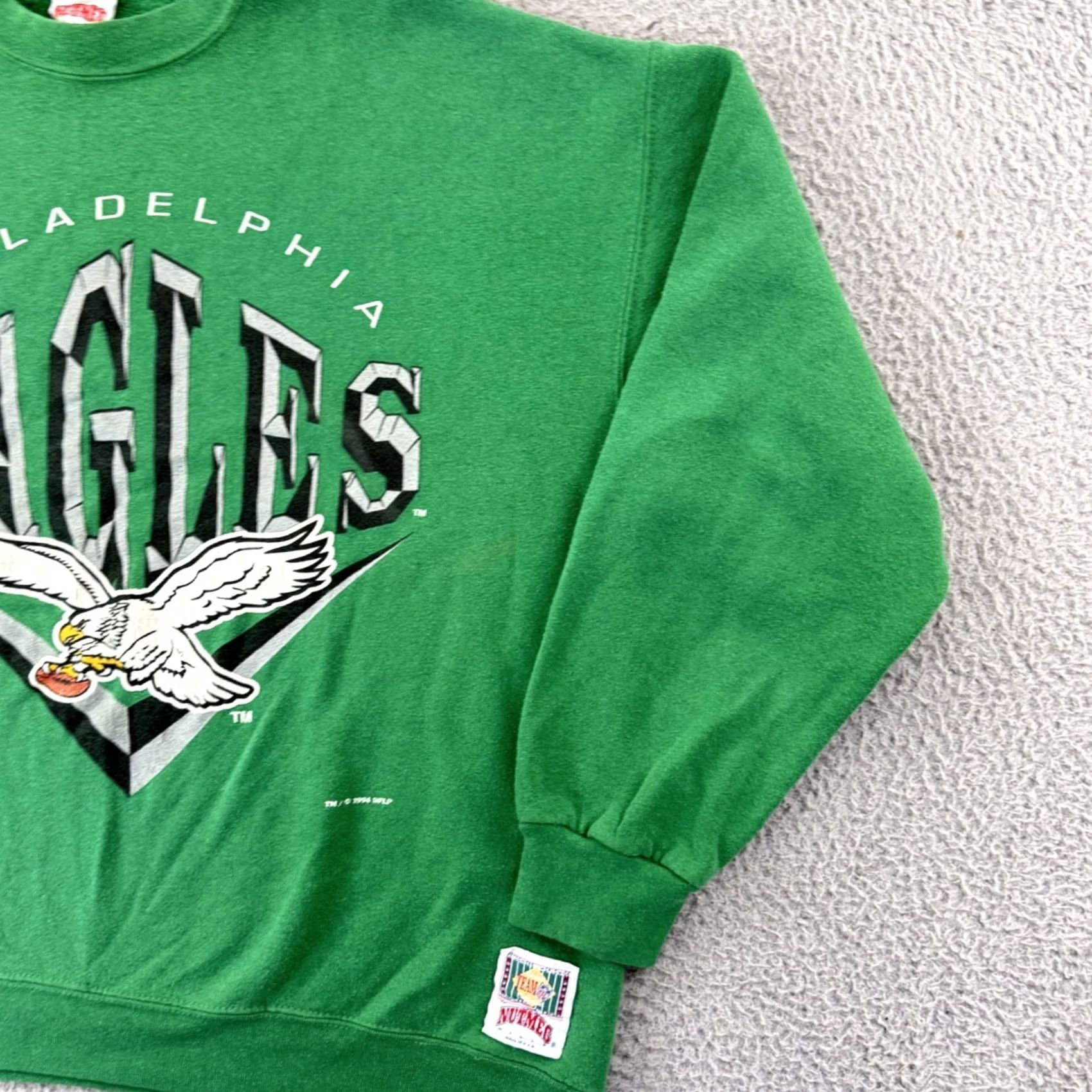Nutmeg VINTAGE Nutmeg Sweatshirt Team 90s NFL Football Philadelphia Eagles Mens XL Green Graphic Print Crew Neck Pullover Long Sleeve Size US XL / EU 56 / 4 - 5 Thumbnail