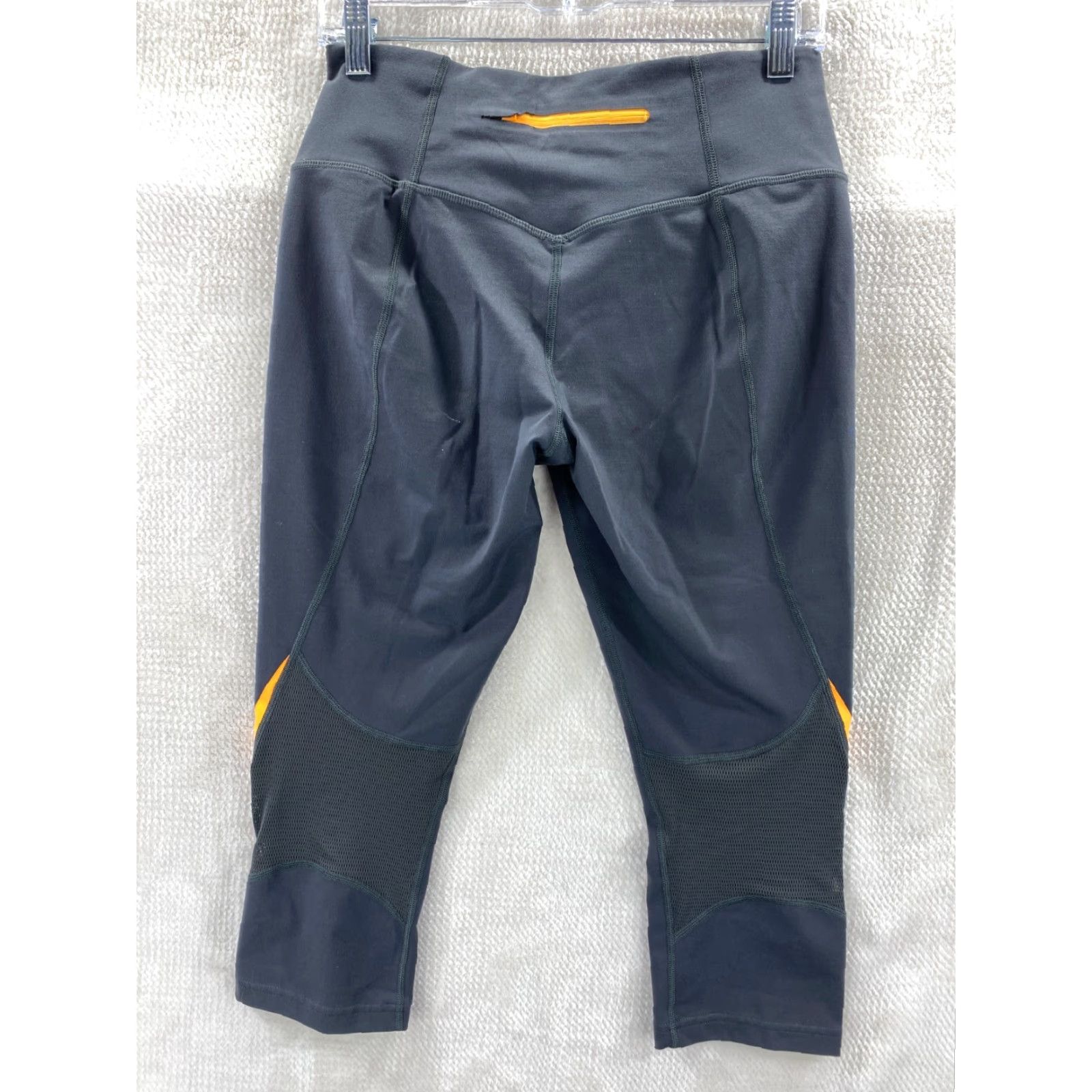 Nike Nike Dri-Fit Womens Leggings Capri Shirt Pants - Gray Orange Swoosh Medium M Womens Nike Dri-FIT Capris Size 32" / US 10 / IT 46 - 2 Thumbnail