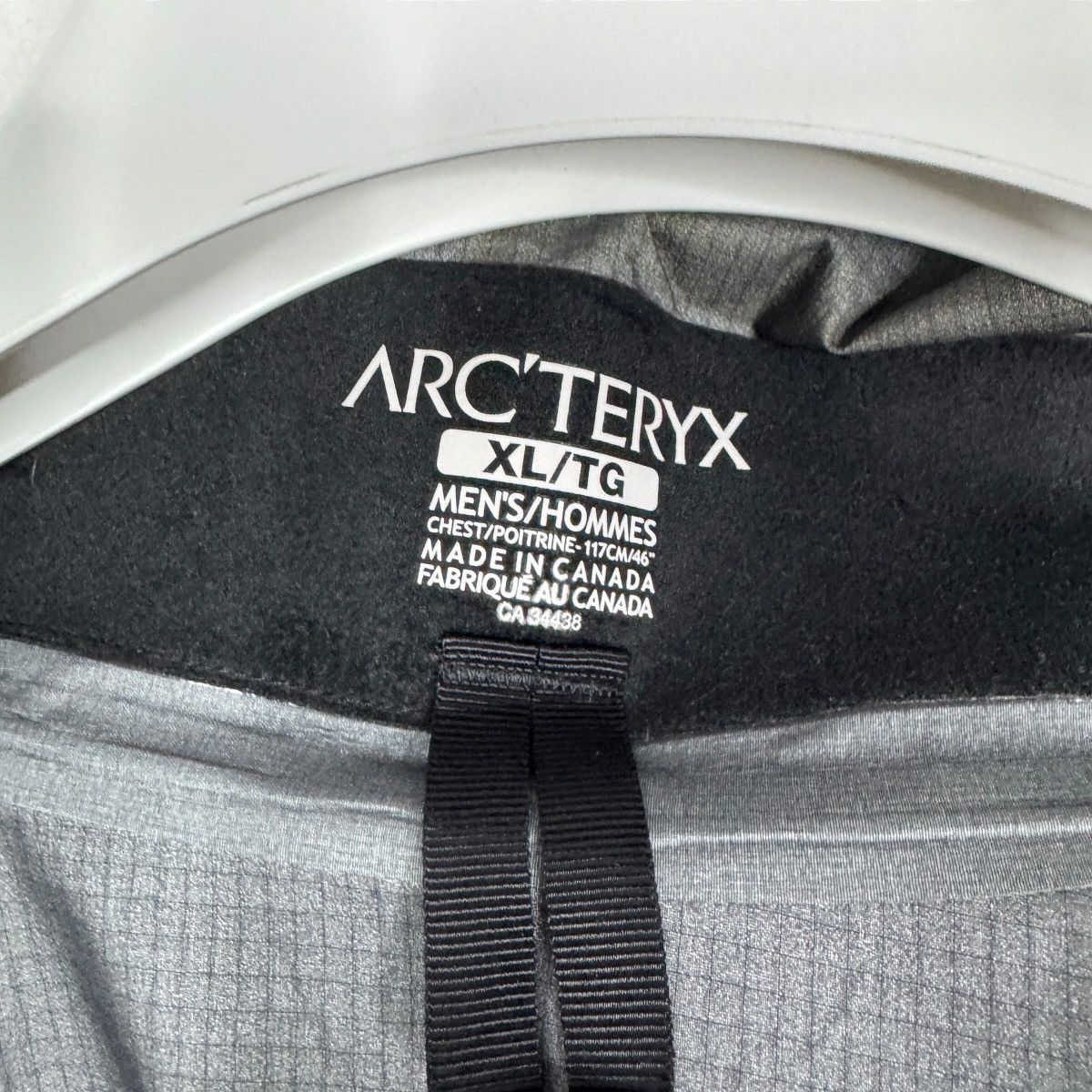 Arc'teryx ARCTERYX GREEN ALPHA SV GORE TEX PRO JACKET SIZE XL Size US XL / EU 56 / 4 - 13 Thumbnail