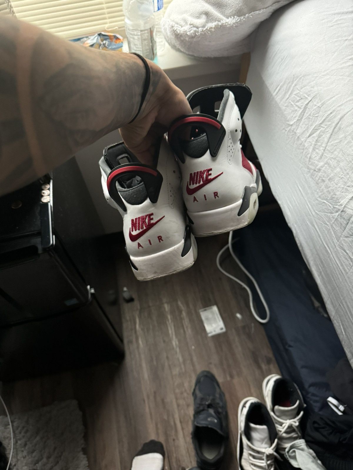 Jordan Brand Carmine 6s Size US 10.5 / EU 43-44 - 5 Thumbnail