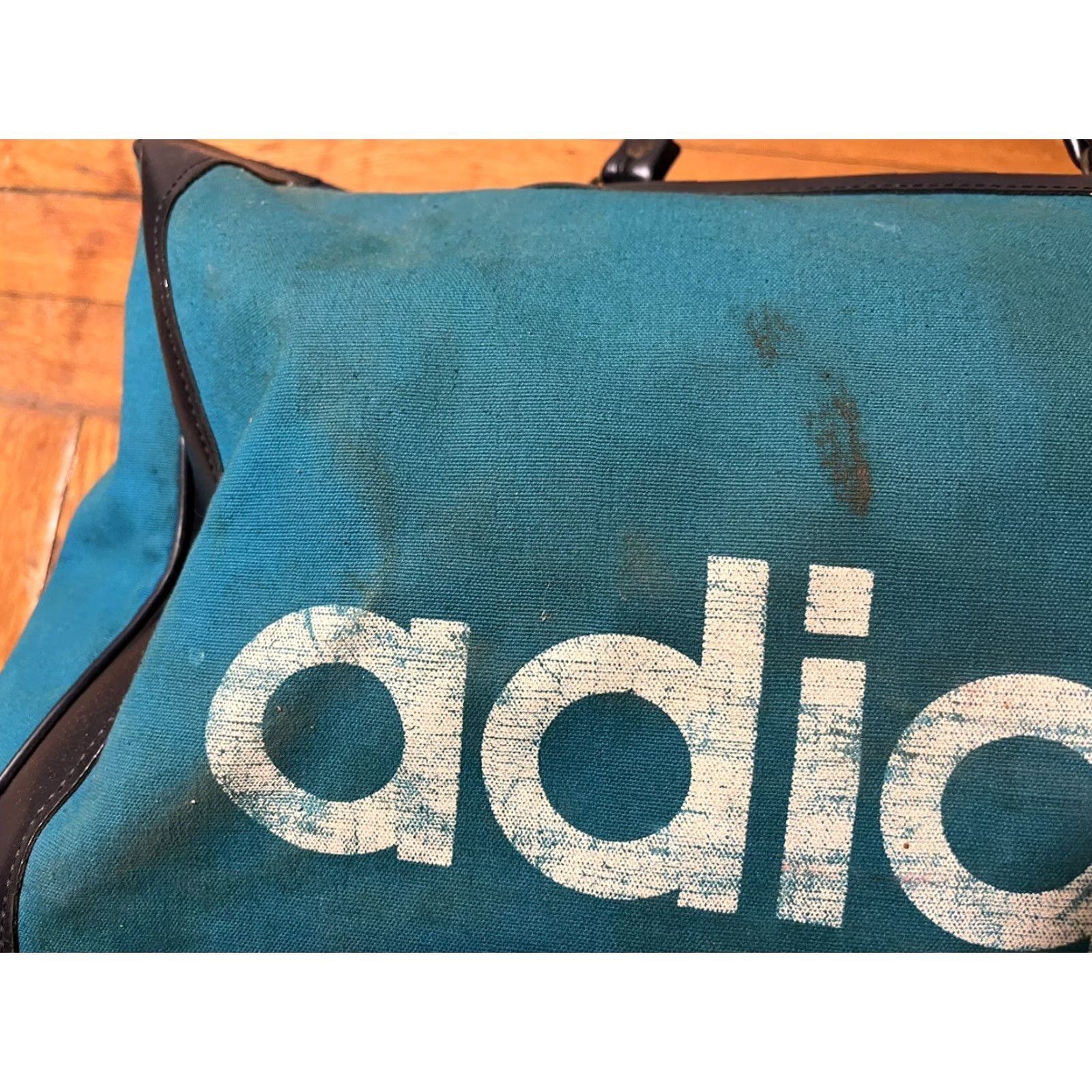 Adidas VINTAGE Adidas Gym Duffle Bag Blue Black 70s Satchel Canvas Sportswear/Beach Unisex Adult Duffle Bag Bag? Size ONE SIZE - 3 Thumbnail