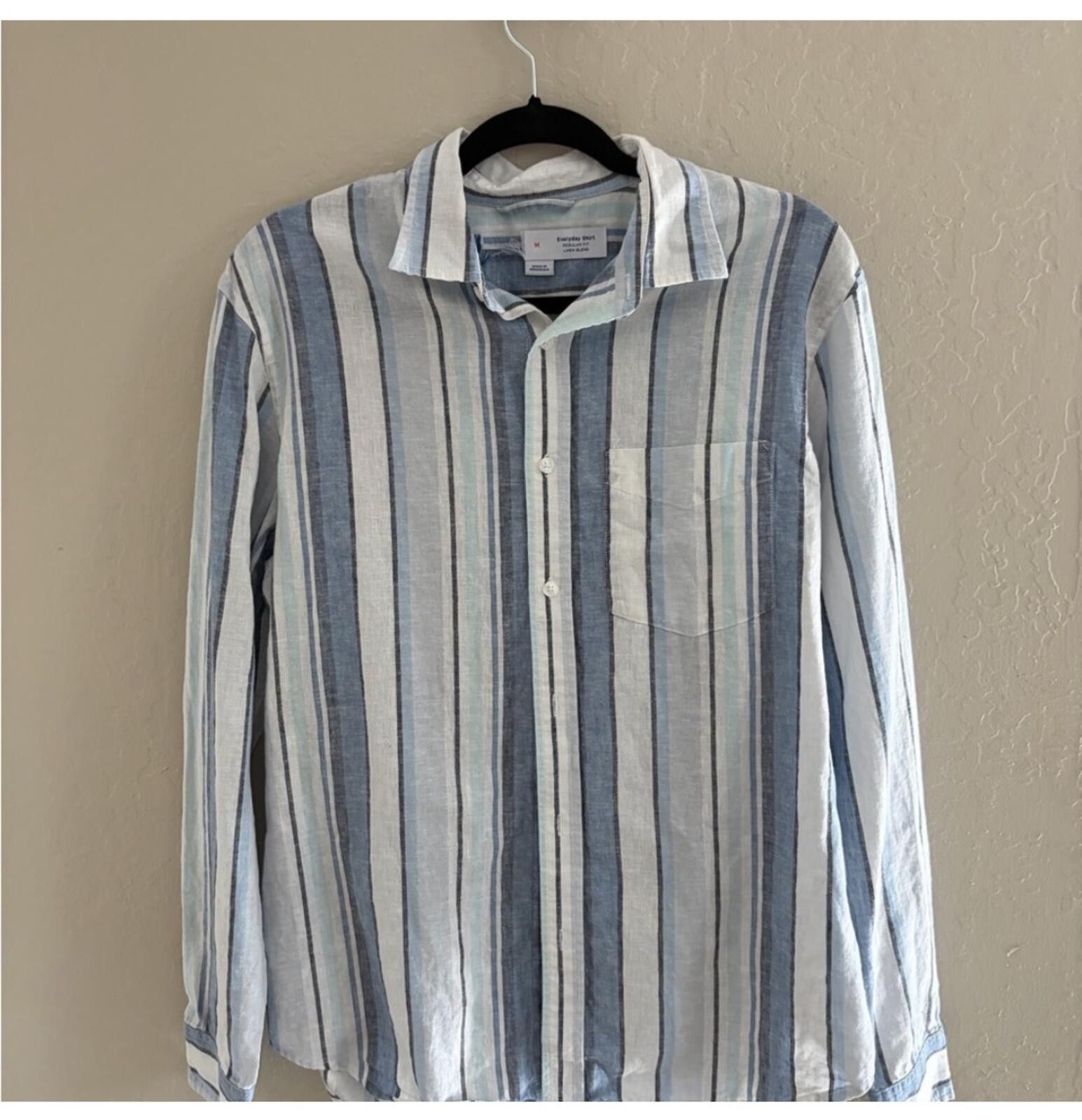 Old Navy Old Navy Blue and White Striped Button Down Shirt Size M / US 6-8 / IT 42-44 - 1 Thumbnail