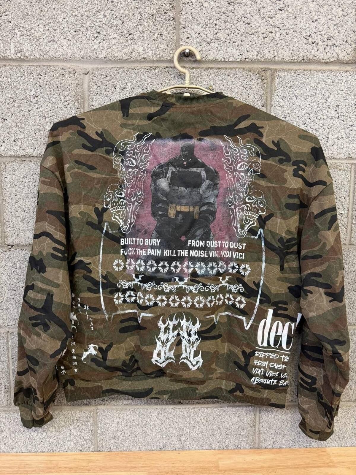 Other Dechire Batman Camo Crewneck XL Streetwear Sweatshirt Size US XL / EU 56 / 4 - 2 Thumbnail