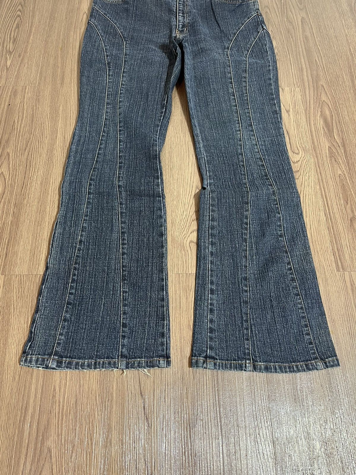 Hysteric Glamour Sino japan flared distressed denim Size US 34 / EU 50 - 6 Thumbnail