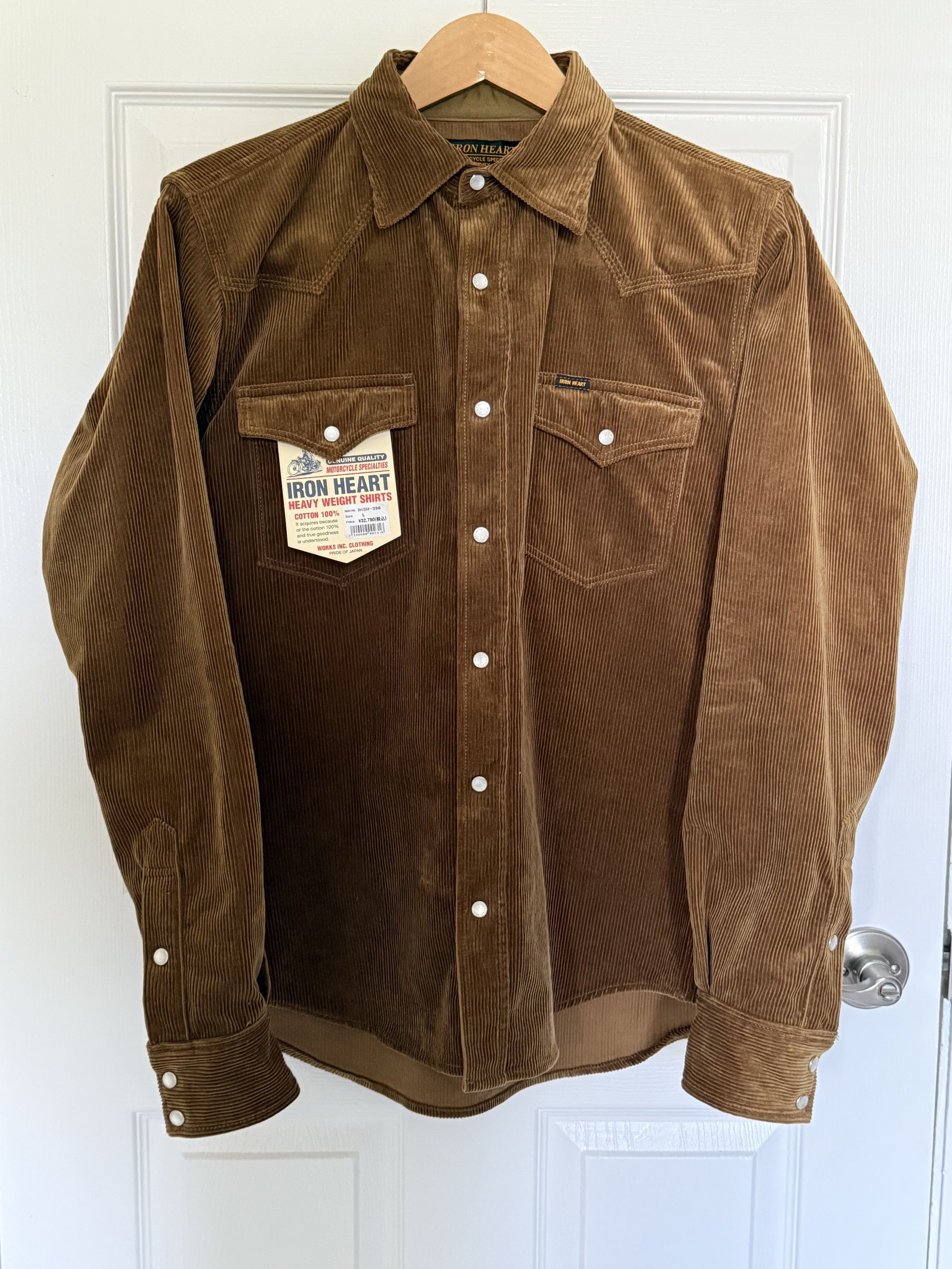 HEART PATCH COOL CAMEL LARGE HEART PATCH COOL CAMEL LARGE