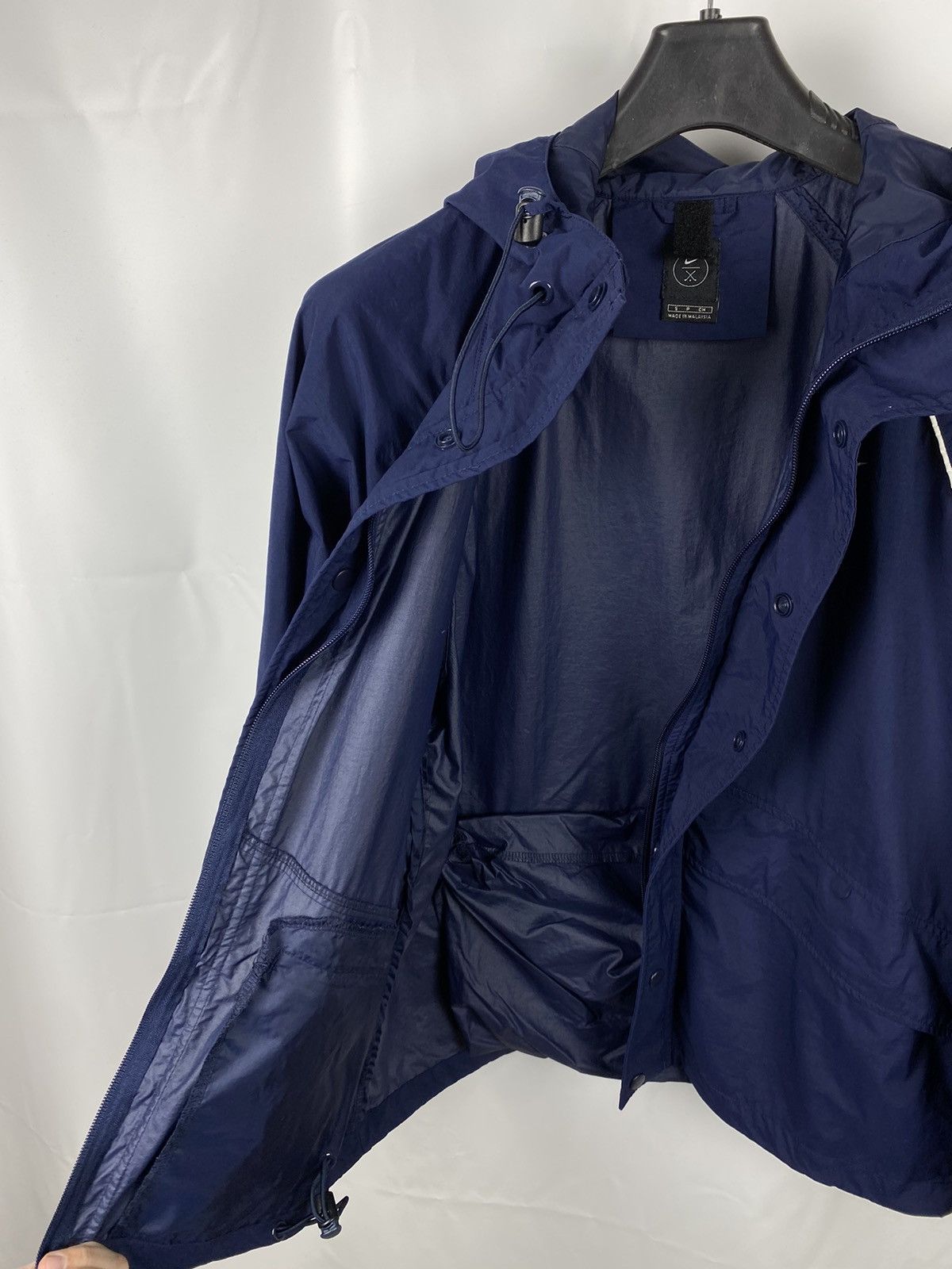 Nike × Vintage Nike Vintage Windbreaker Hooded Jacket size S Size US S / EU 44-46 / 1 - 11 Thumbnail