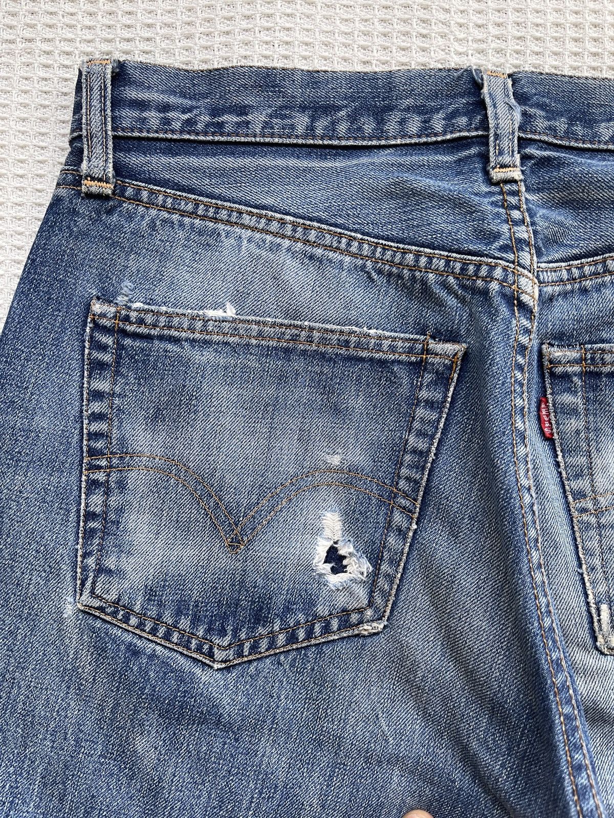 Levi's True Vintage🔥60s Levis 501 Big E Hidden Rivet Selvedge Jeans Size US 30 / EU 46 - 17 Thumbnail