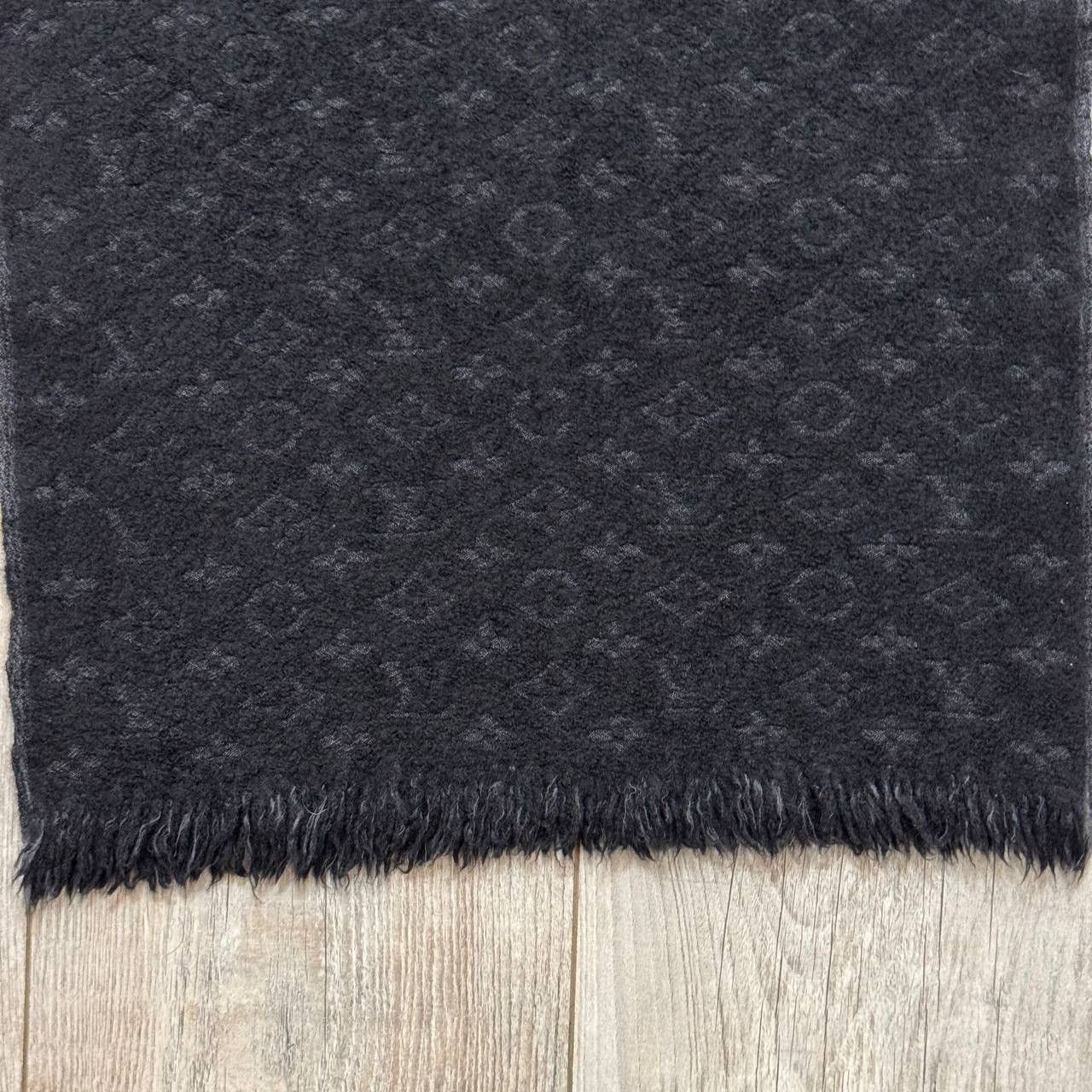 Louis Vuitton Louis Vuitton Wool Scarf Size ONE SIZE - 4 Thumbnail
