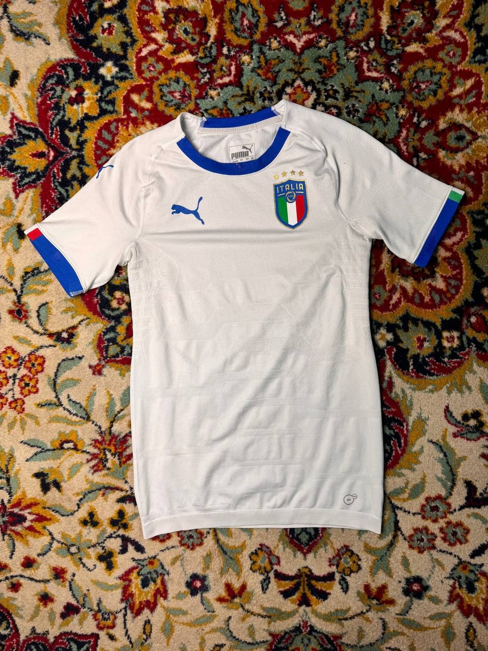 Puma Italy 2018 - 2019 away football shirt jersey player issue Size US M / EU 48-50 / 2 - 1 Thumbnail