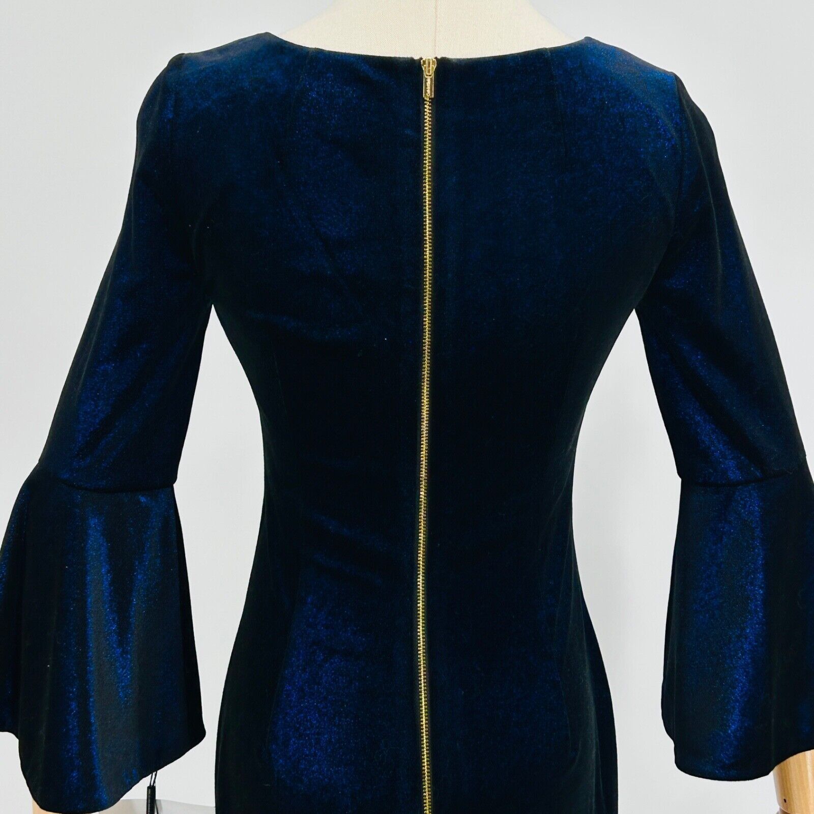 Calvin Klein NWT Calvin Klein Blue Metallic Velvet Midi Dress Size XS / US 0-2 / IT 36-38 - 5 Thumbnail