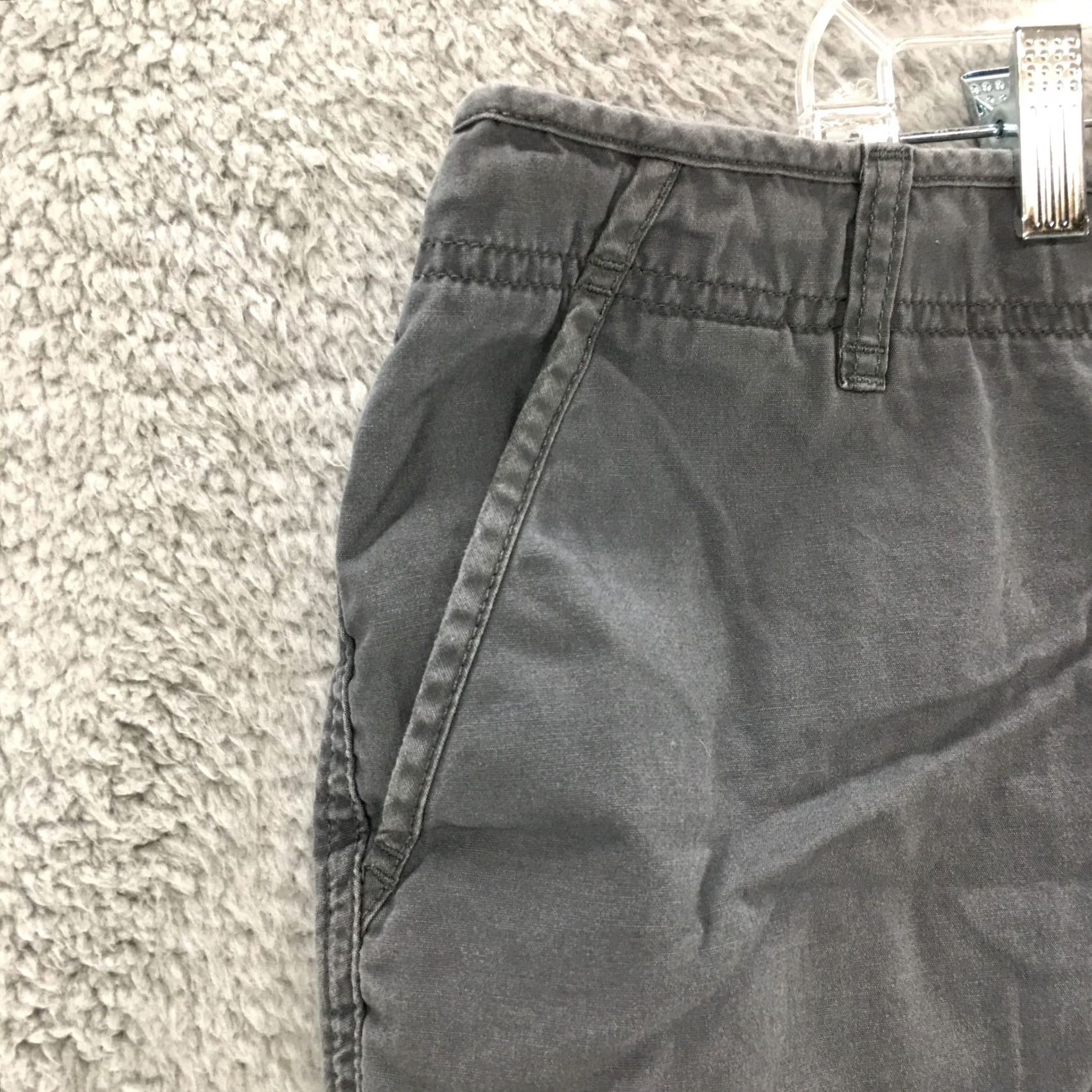 Eddie Bauer Eddie Bauer Chino Shorts Womens 16 Gray Mid Rise Zip Fly Flat Front Casual Size 38" / US 16 / IT 52 - 2 Thumbnail
