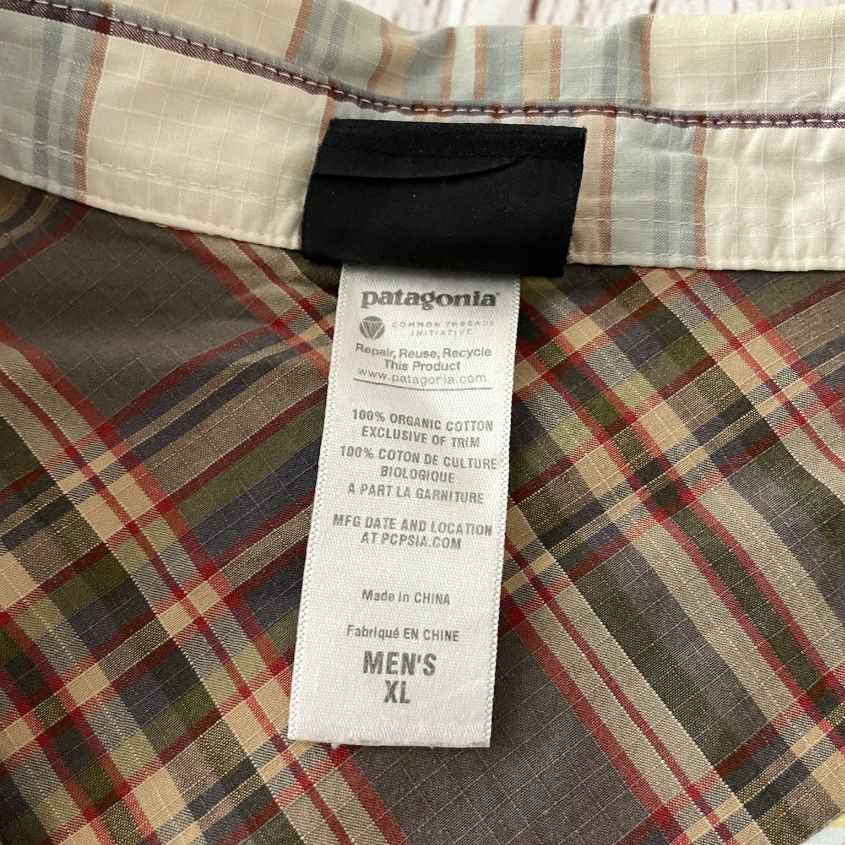 Patagonia Patagonia Plaid Shirt Men's XL Beige Yellow Button Front Long Sleeve Size US XL / EU 56 / 4 - 3 Thumbnail