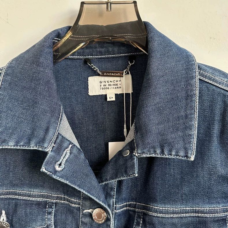 Givenchy Givenchy Size12 Gradient Logo Denim Jacket Size 12 Size US M / EU 48-50 / 2 - 3 Thumbnail