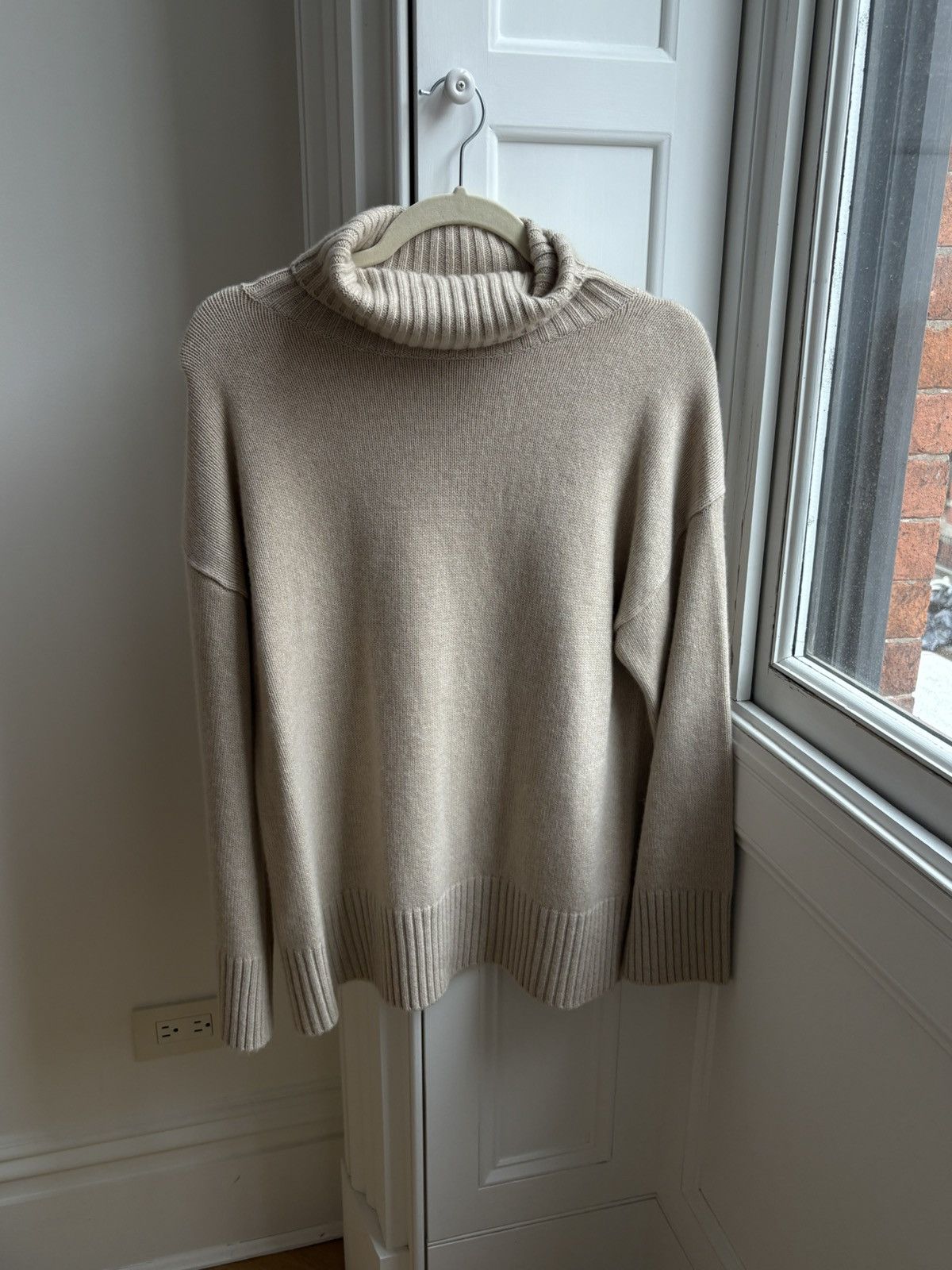 Other Ann Mashburn Cashmere Oatmeal Turtleneck M Size M / US 6-8 / IT 42-44 - 1 Thumbnail