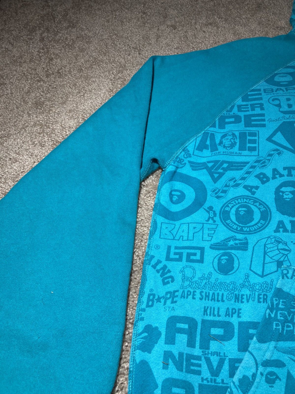 Bape 2008 Bape Full Zip Hoodie Teal Logo Mania Camo Blue OG Nigo Size US L / EU 52-54 / 3 - 7 Thumbnail