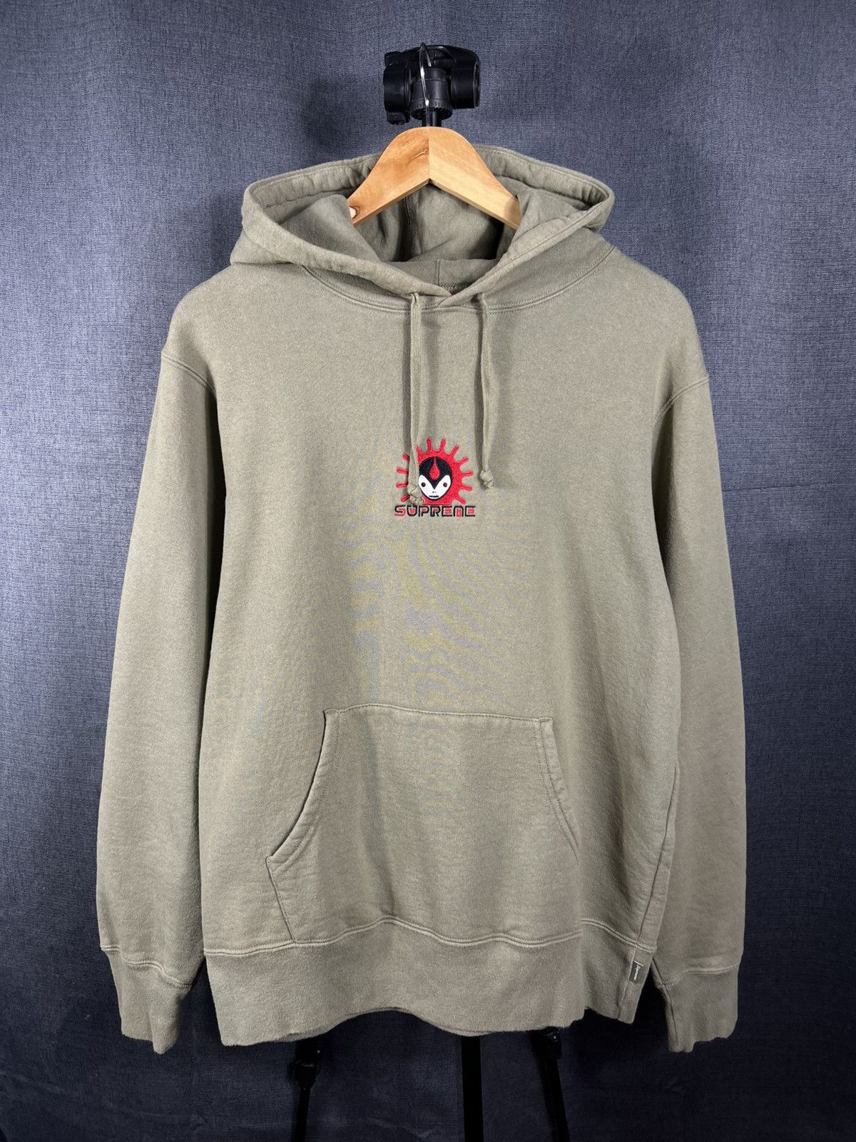 Supreme Supreme Vampire Hoodie (FW18) Size US M / EU 48-50 / 2 - 1 Thumbnail