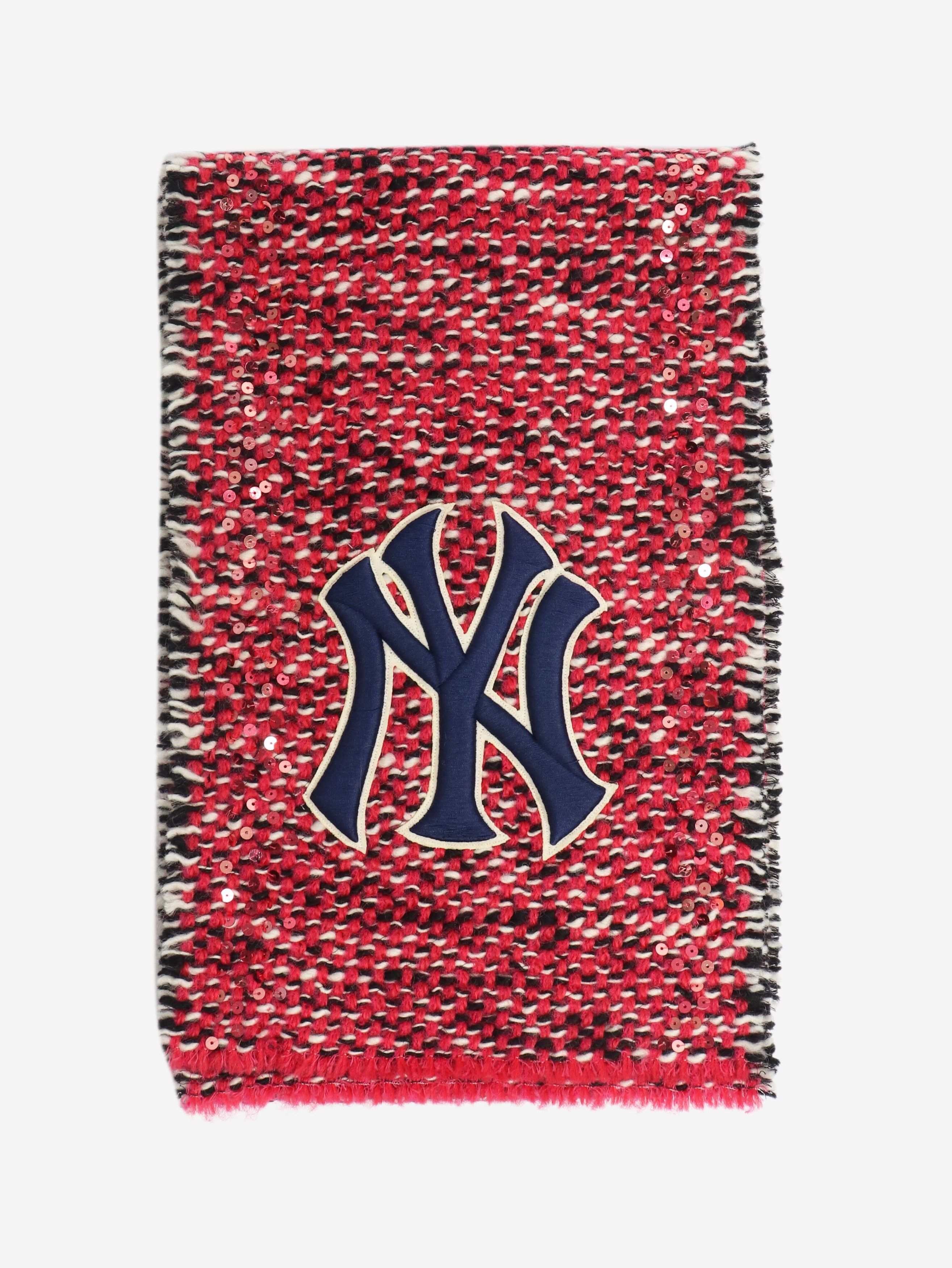 Gucci NY Yankees pink sequin knit scarf Size ONE SIZE - 1 Thumbnail