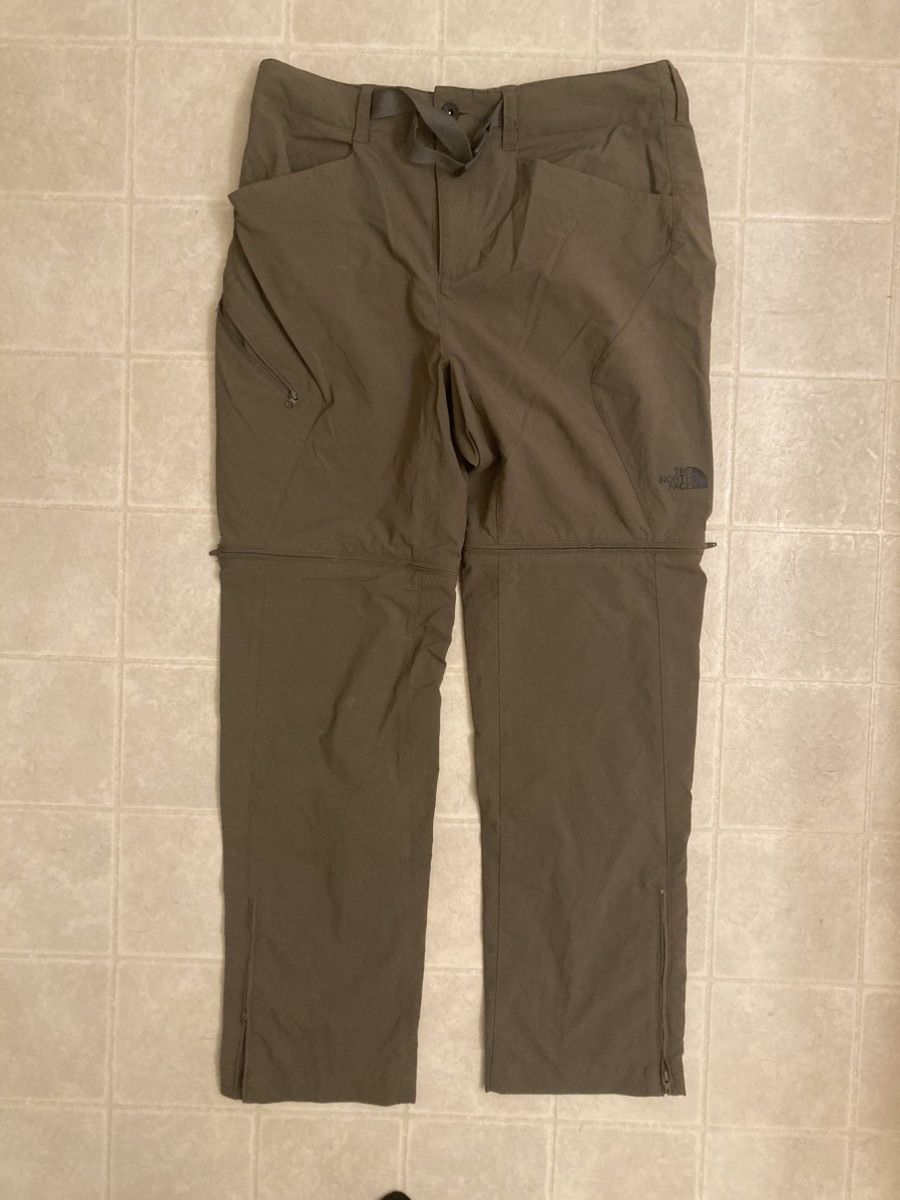 image of The North Face Northface Convertible Utility Pants in Green, Men's (Size 32)