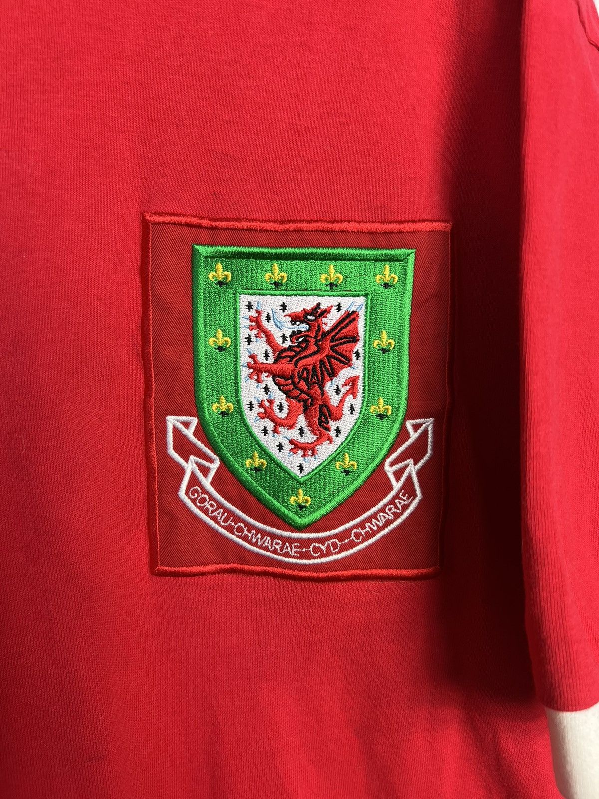 Other Tshirt Wales Score Draw Football vintage Size US XL / EU 56 / 4 - 2 Thumbnail