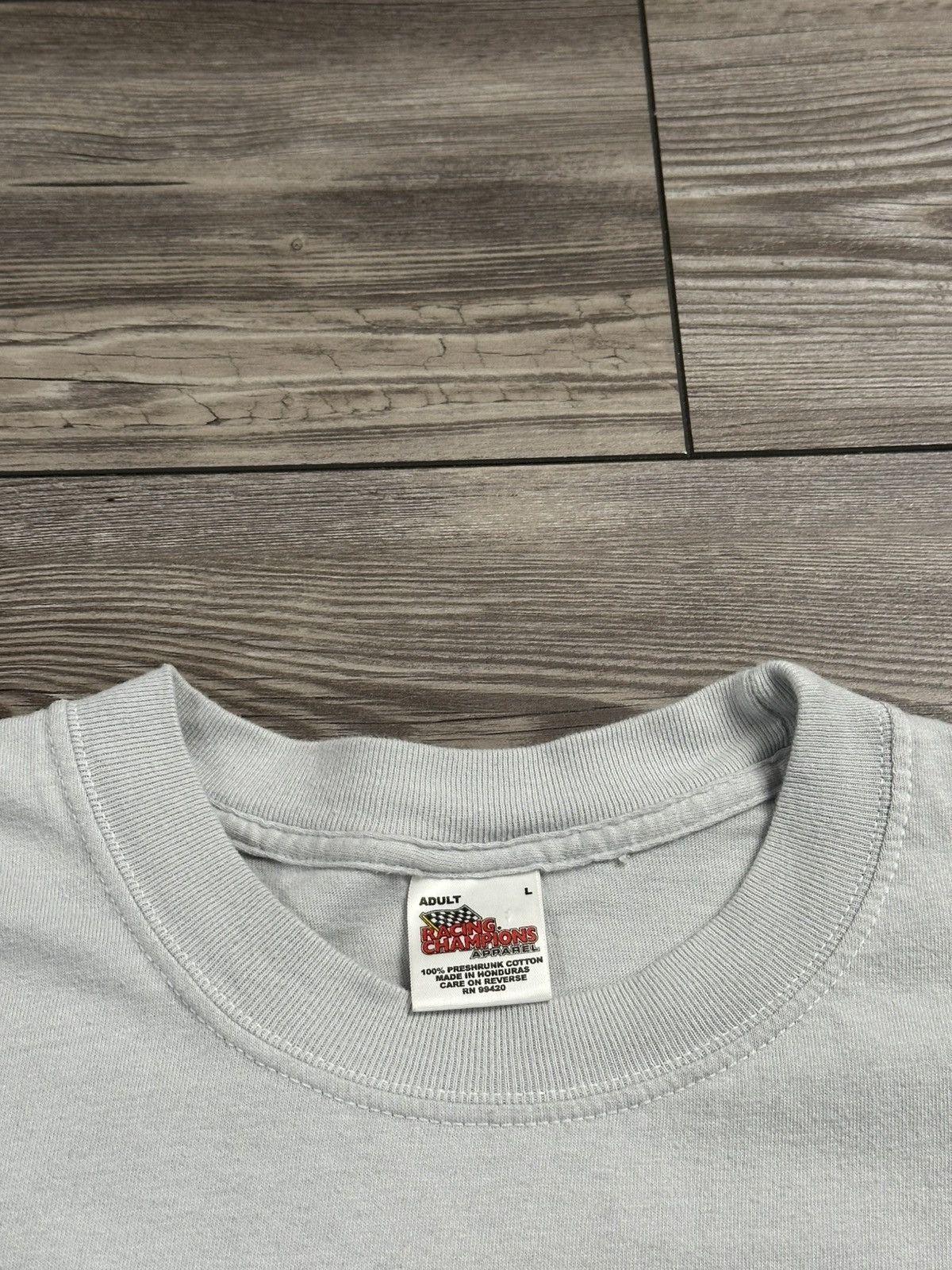 Chase Authentics × NASCAR Vintage Y2K Jimmie Johnson Nascar Lowes Racing T Shirt Size US L / EU 52-54 / 3 - 5 Thumbnail