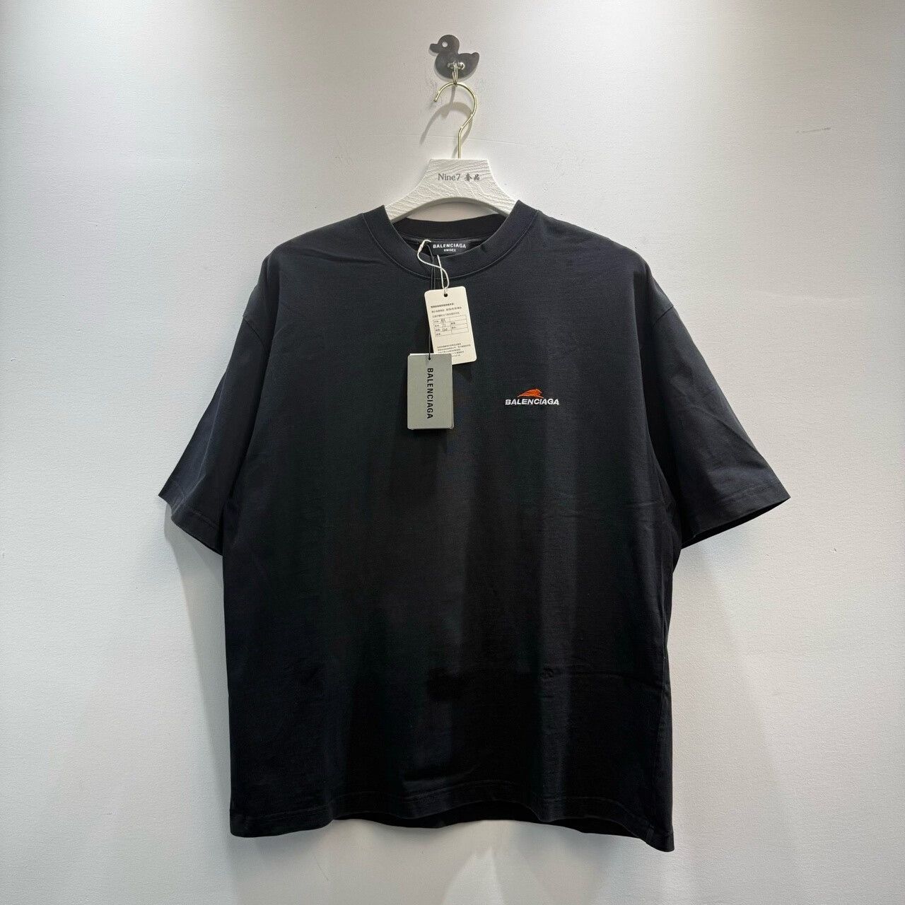 Balenciaga Balenciaga Year of the Tiger Short Sleeve Shirt Size US M / EU 48-50 / 2 - 1 Thumbnail