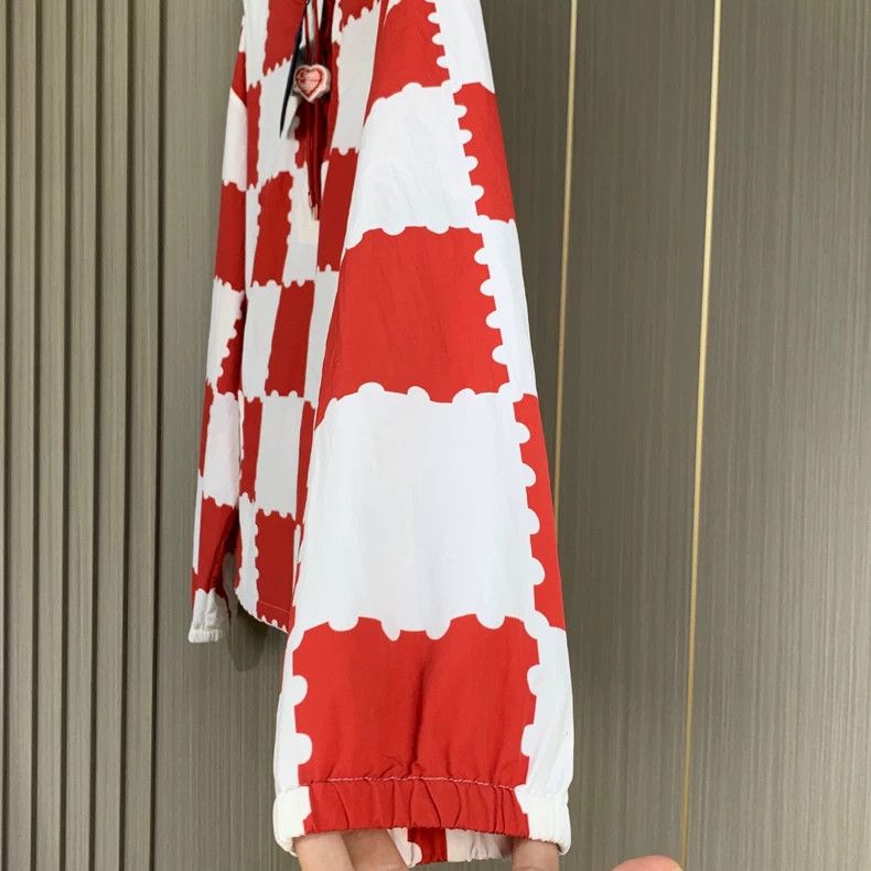 Louis Vuitton Louis Vuitton Red and white checkerboard assault jacket 250 Size US M / EU 48-50 / 2 - 6 Thumbnail