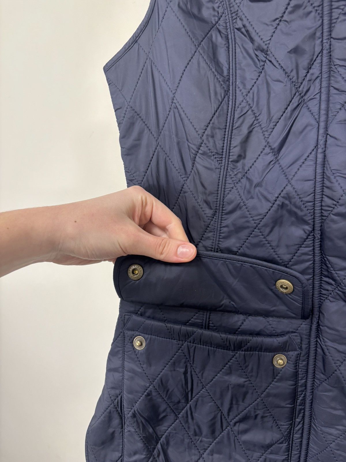 Barbour Barbour Wray Gilet Women’s Navy Blue Diamond Quilted Vest Size S / US 4 / IT 40 - 9 Thumbnail