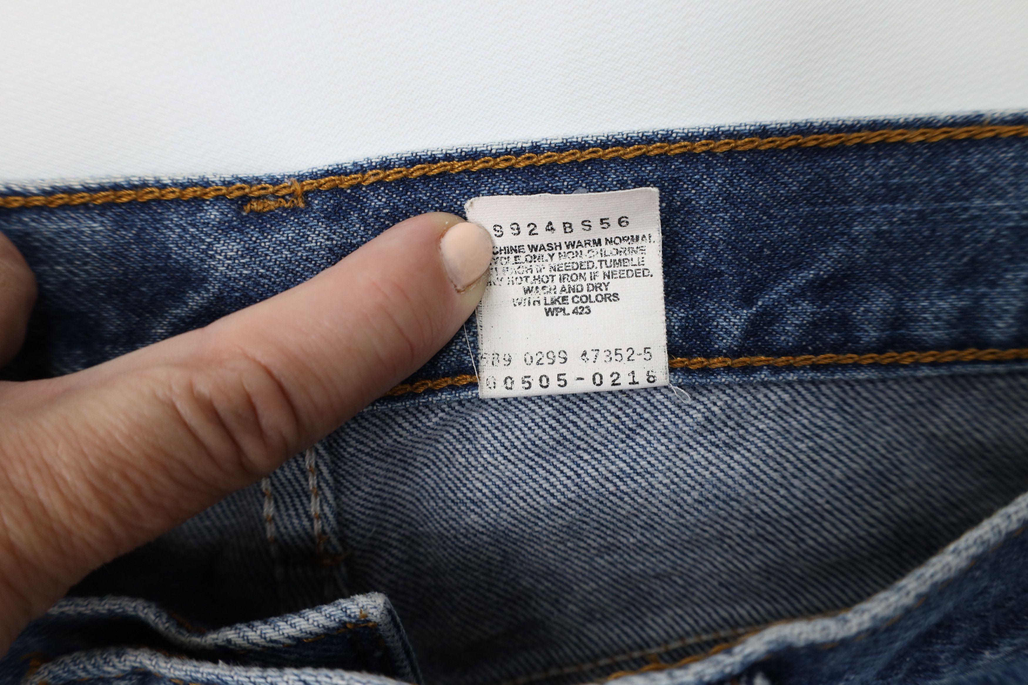 Levi's Vintage 90s Levis 505 Regular Straight Leg Denim Jeans Blue Size US 34 / EU 50 - 8 Thumbnail