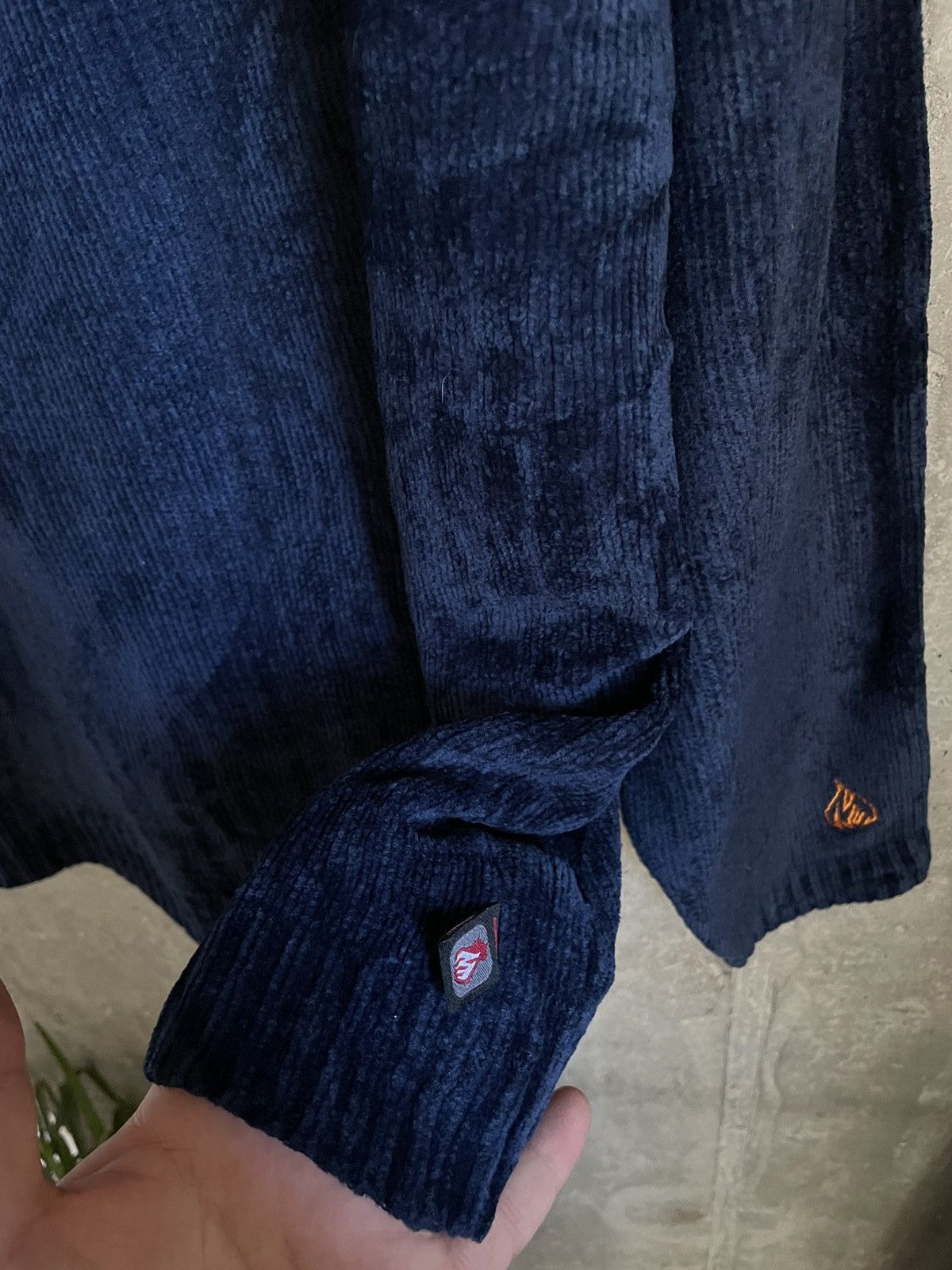 Japanese Brand Crazy Vintage 90s Y2K Johnny Blaze NYC Velour Sweater Size US XL / EU 56 / 4 - 6 Thumbnail