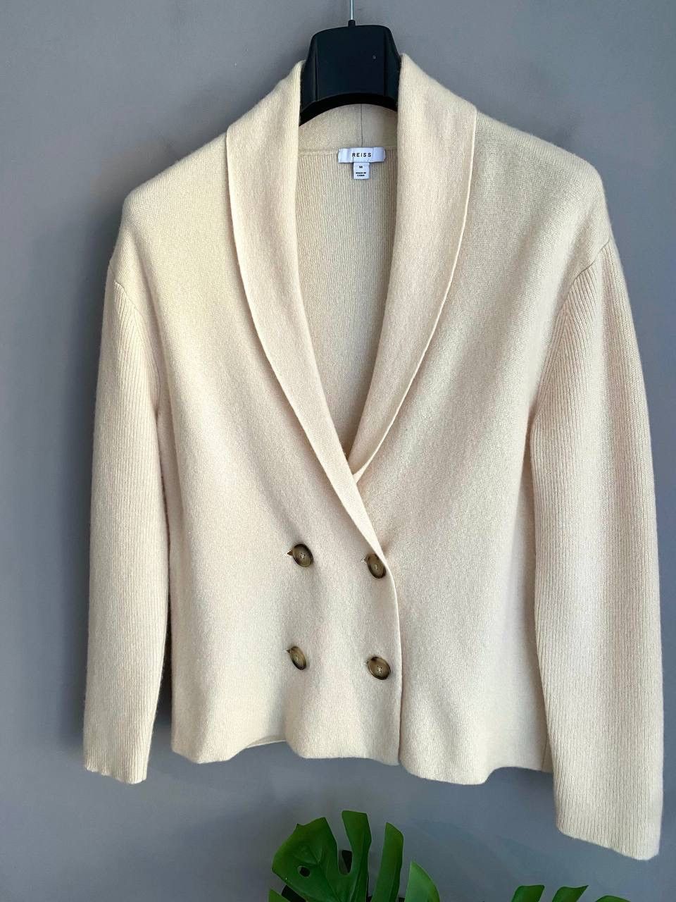 Reiss Reiss Sara Women's Wool/Cashmere Double Breasted Cardigan, M Size M / US 6-8 / IT 42-44 - 2 Thumbnail