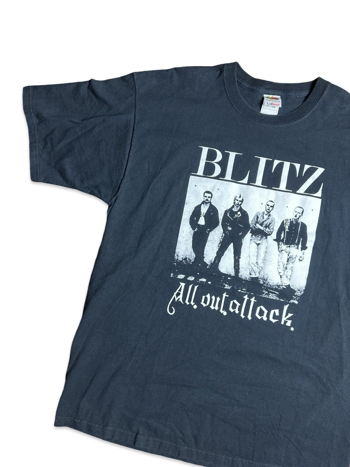 Band Tees 1994 Blitz All Out Attack Band T-Shirt Size US XL / EU 56 / 4 - 2 Thumbnail