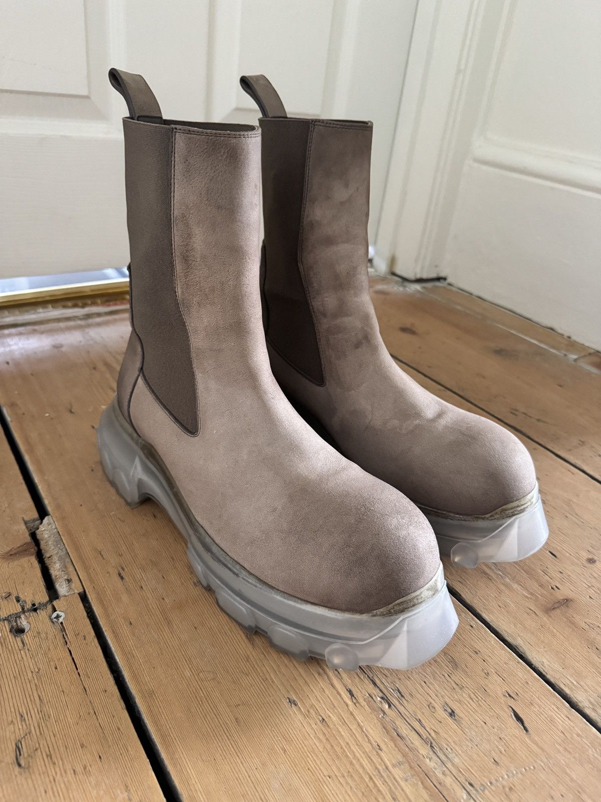 Rick Owens Dust Bozo Tractor boots in nubuck leather Size US 10 / EU 43 - 1 Thumbnail