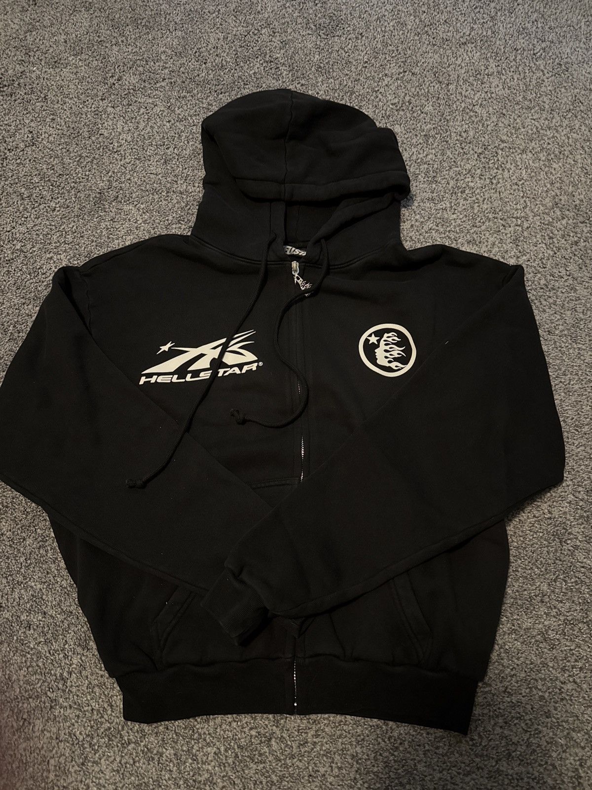 HELLSTAR Extremely rare ($500+ market) Hellstar Zip up (Black -XS) Size US XS / EU 42 / 0 - 1 Thumbnail