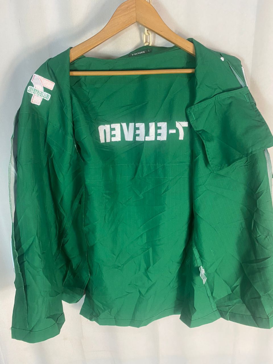 Japanese Brand Vintage 7-eleven spellout uniform zipper shirt Size US L / EU 52-54 / 3 - 10 Thumbnail