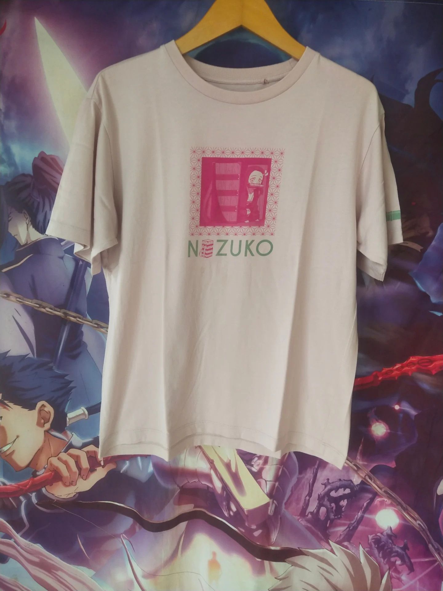 Anime Demon Slayer Kimetsu no Yaiba x Uniqlo Nezuko Pink Anime Tee Size L / US 10 / IT 46 - 1 Thumbnail