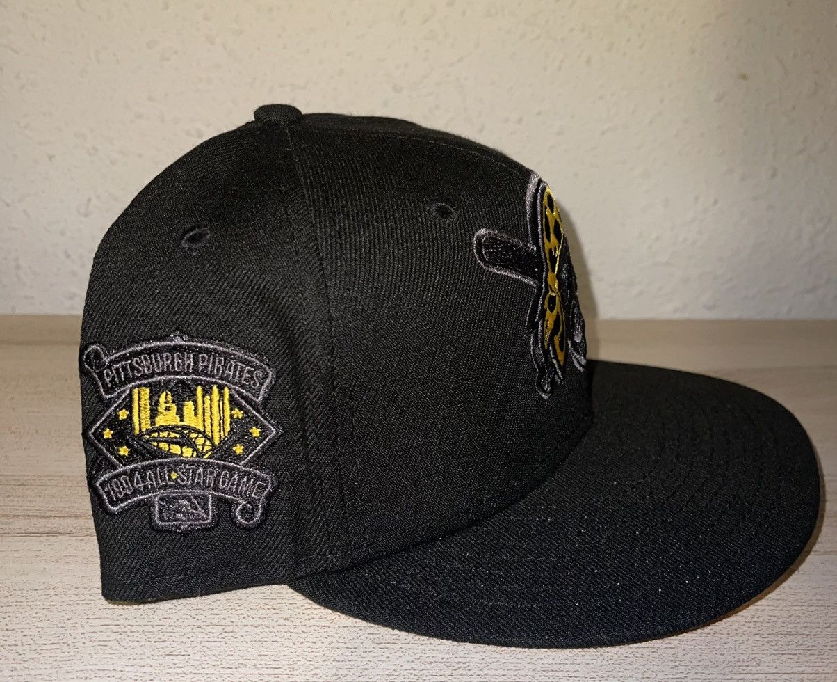 Lids × New Era Pittsburgh pirates blackout fitted Size ONE SIZE - 2 Thumbnail