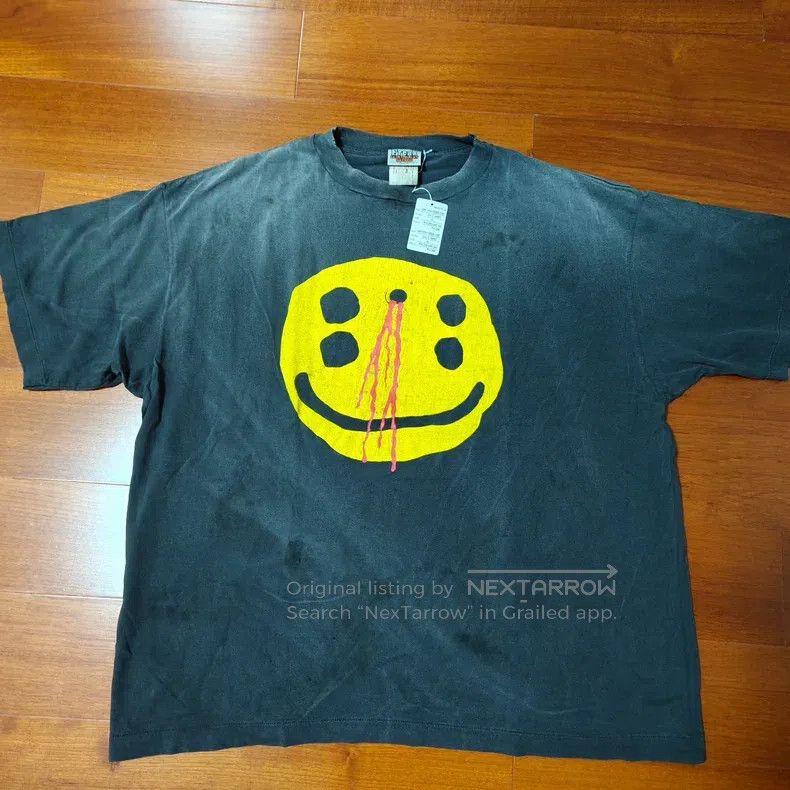 Saint Michael Saint Michael Smiley Wash Destroyed Short Sleeve Size US XL / EU 56 / 4 - 1 Thumbnail
