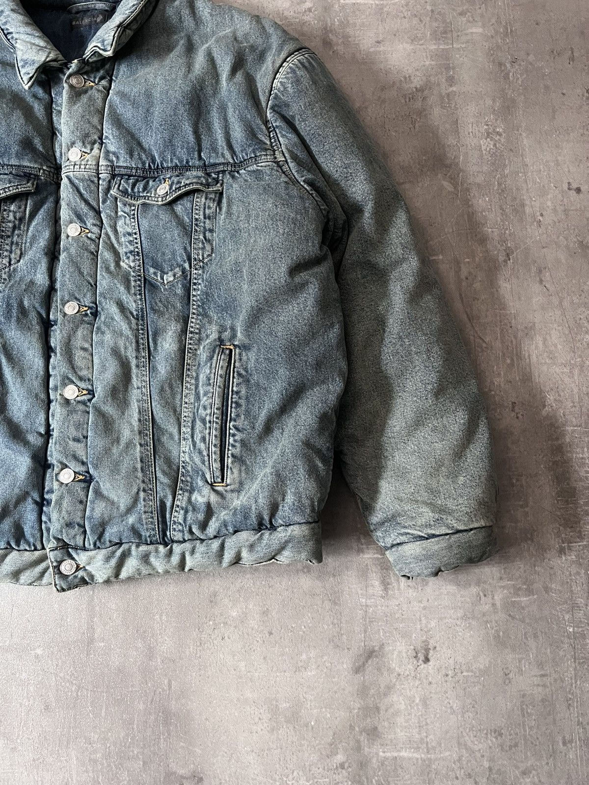 Balenciaga Balenciaga F/W 22 padded denim jacket bomber Kanye West Size US S / EU 44-46 / 1 - 4 Thumbnail