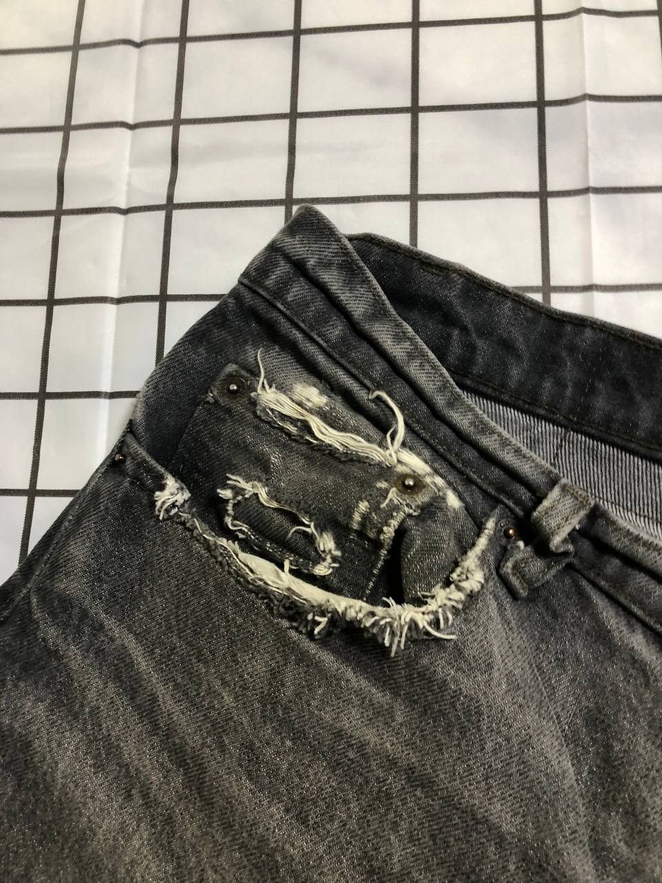 Levi's Vintage 90s Levis 505 Denim Jeans Made in USA Size US 36 / EU 52 - 10 Thumbnail