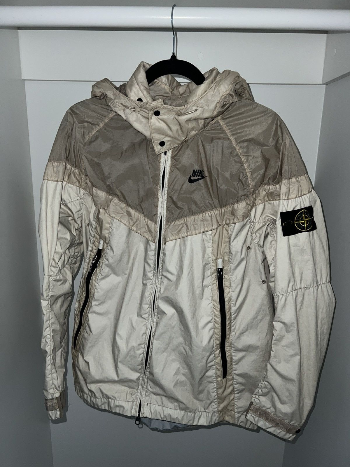 Nike stone island windrunner price on sale