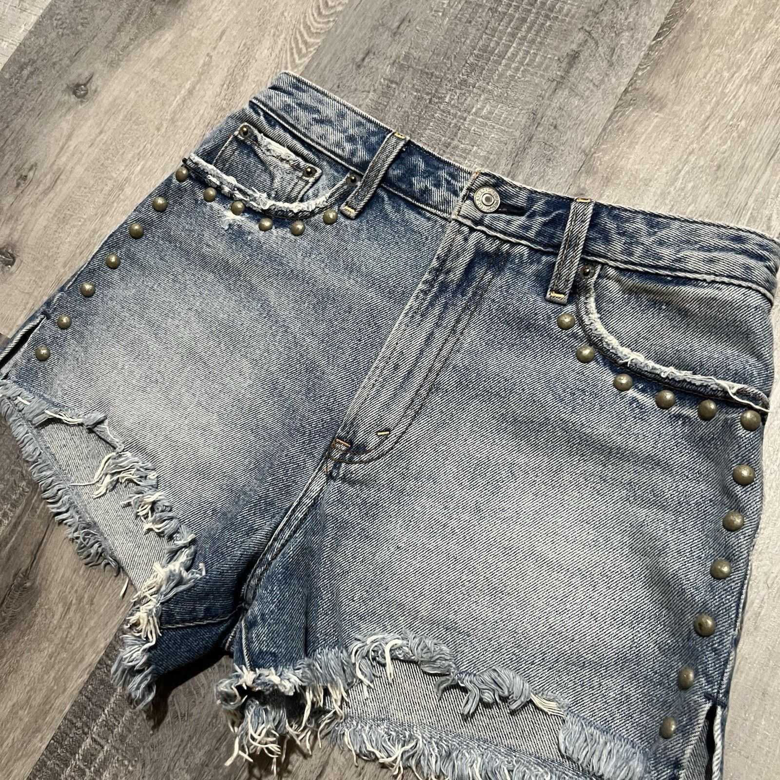 Abercrombie & Fitch Abercrombie & Fitch Annie High Rise Shorts Daisy Duke 28" Size 28" / US 6 / IT 42 - 3 Thumbnail