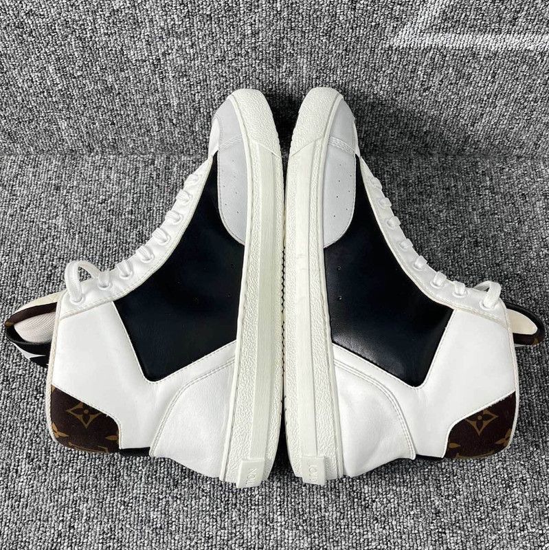Louis Vuitton Louis Vuitton Monogram Unisex Casual Sneakers - Size US 8 / EU 41 - 7 Thumbnail