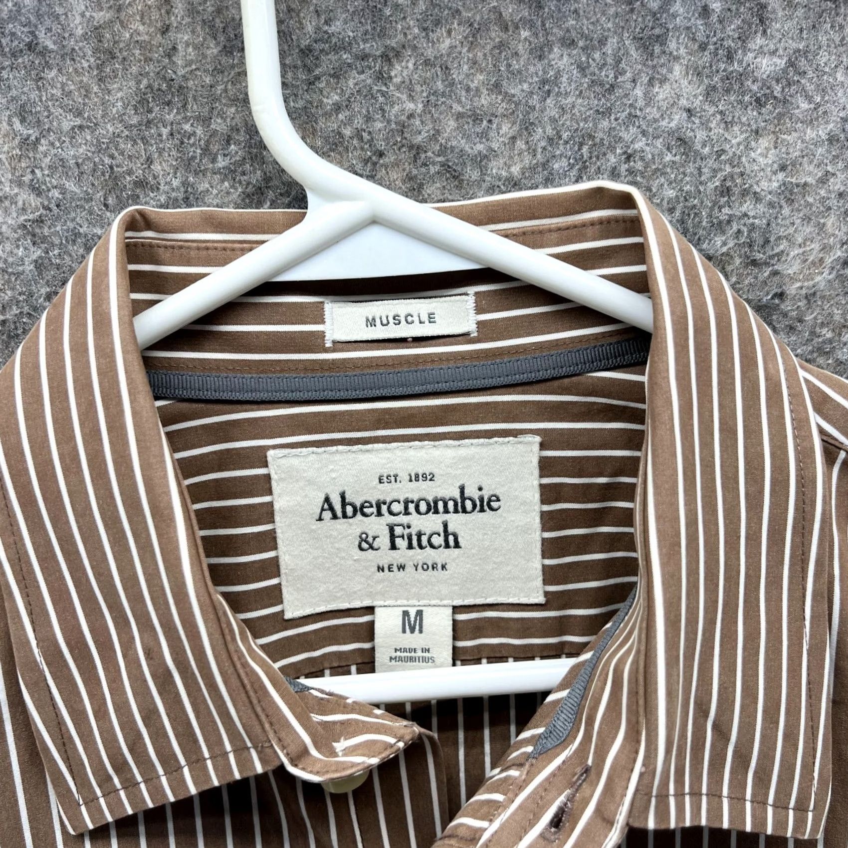 Abercrombie & Fitch VINTAGE Abercrombie & Fitch Shirt Men Medium Brown Striped Button-Down Casual Long Sleeve Muscular Fit Size US M / EU 48-50 / 2 - 5 Thumbnail