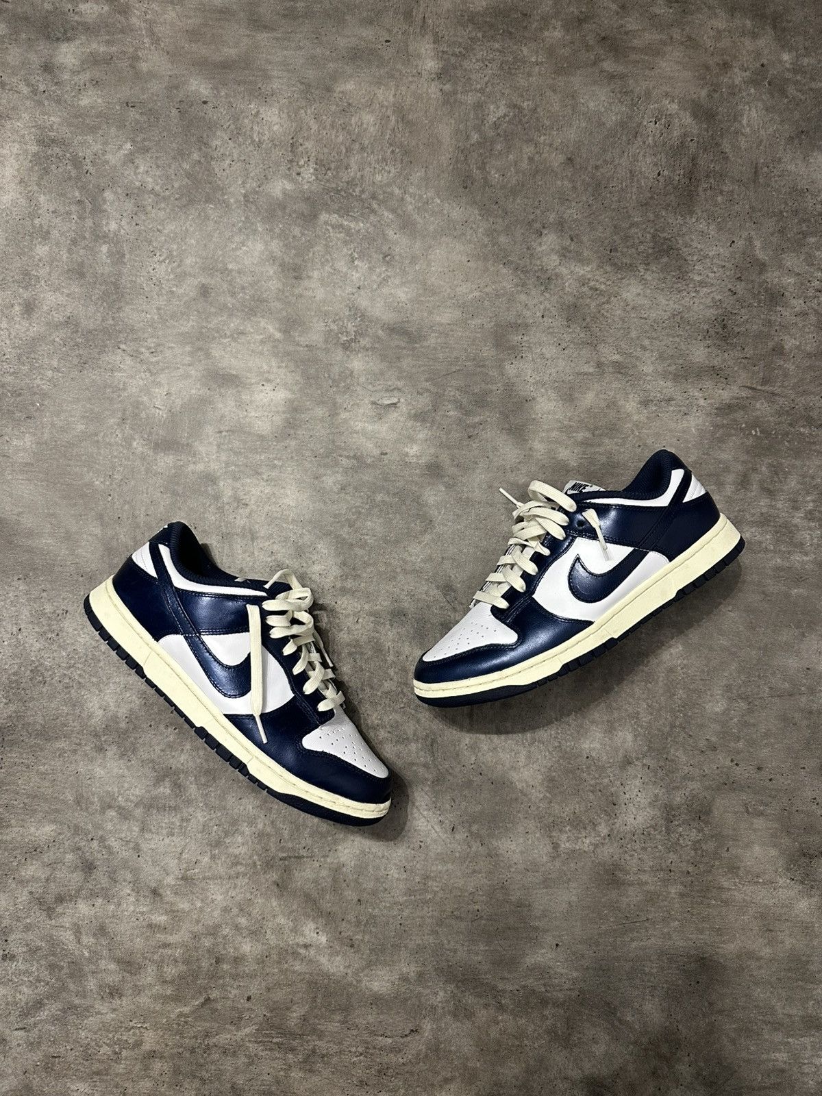 Nike Nike dunk navy blue Size US 9.5 / EU 42-43 - 2 Thumbnail